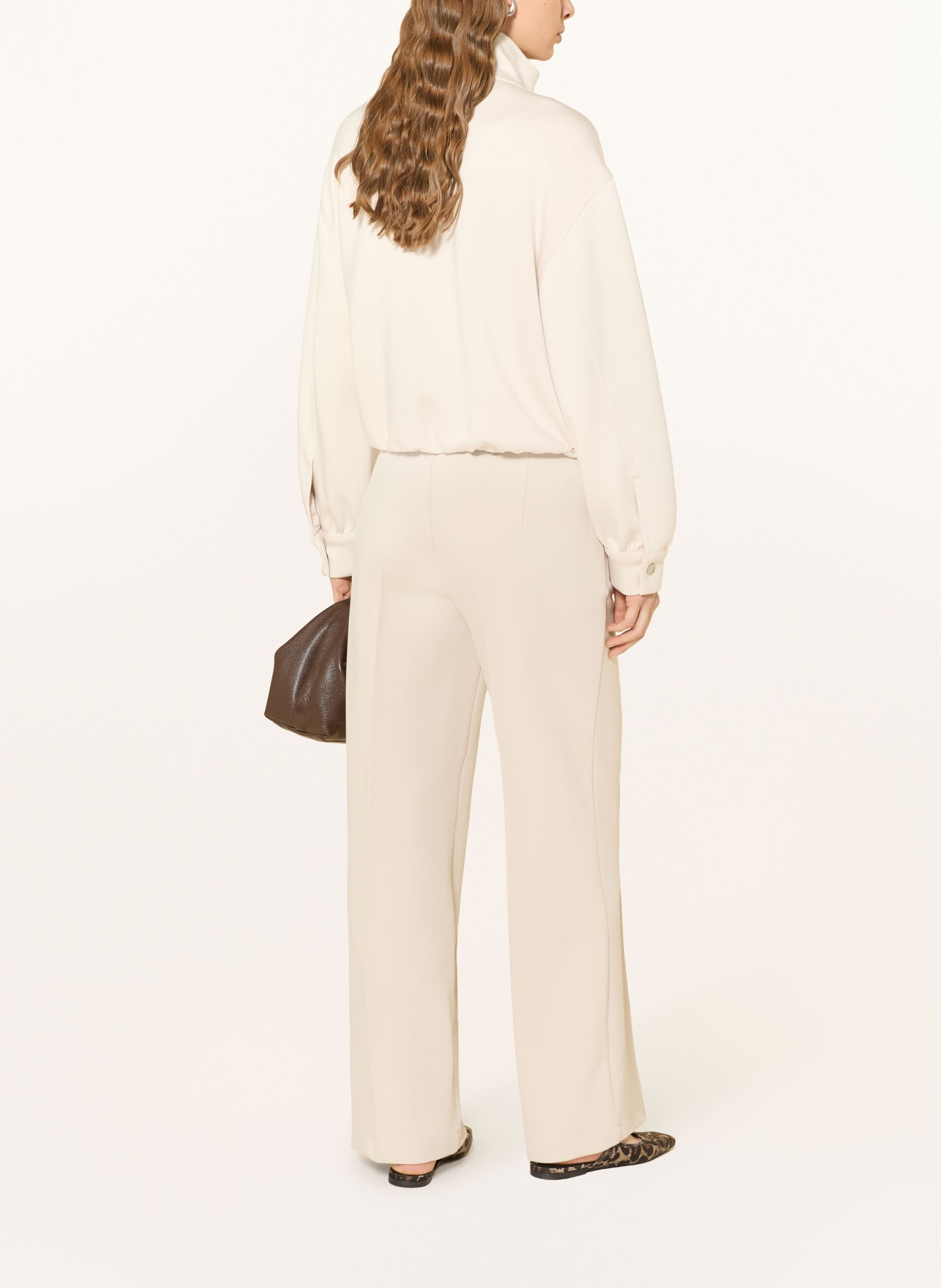 oui bundy: KRÉMOVÁ