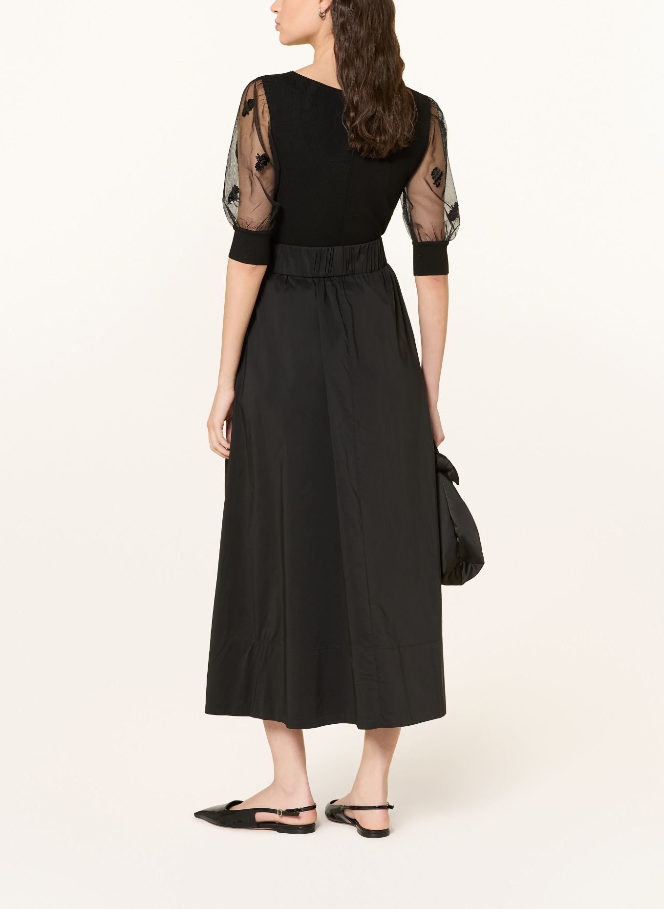 oui Strickshirt im Materialmix mit Pailletten: SCHWARZ