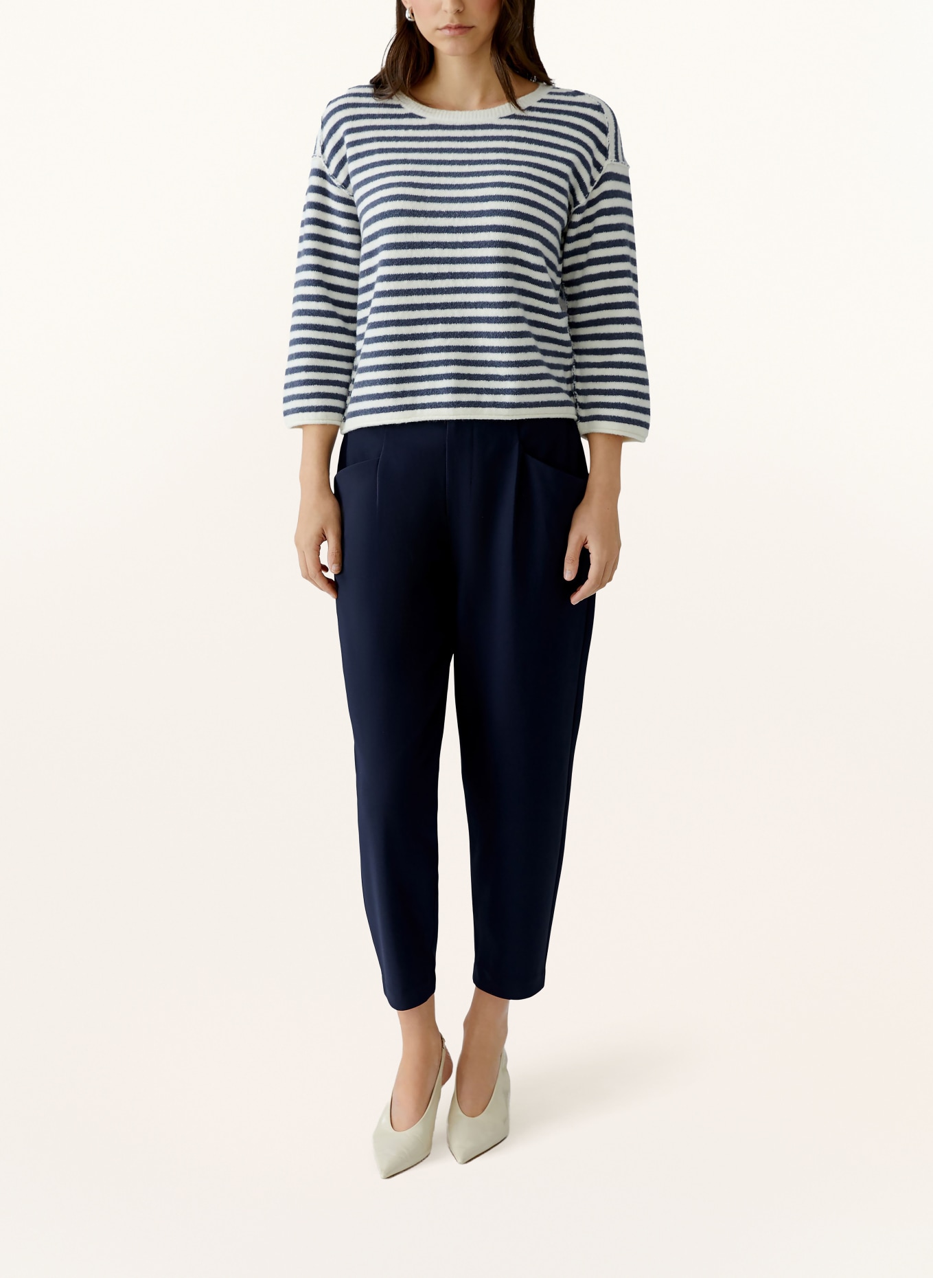 oui Sweater with 3/4 sleeves: DARK BLUE / WHITE