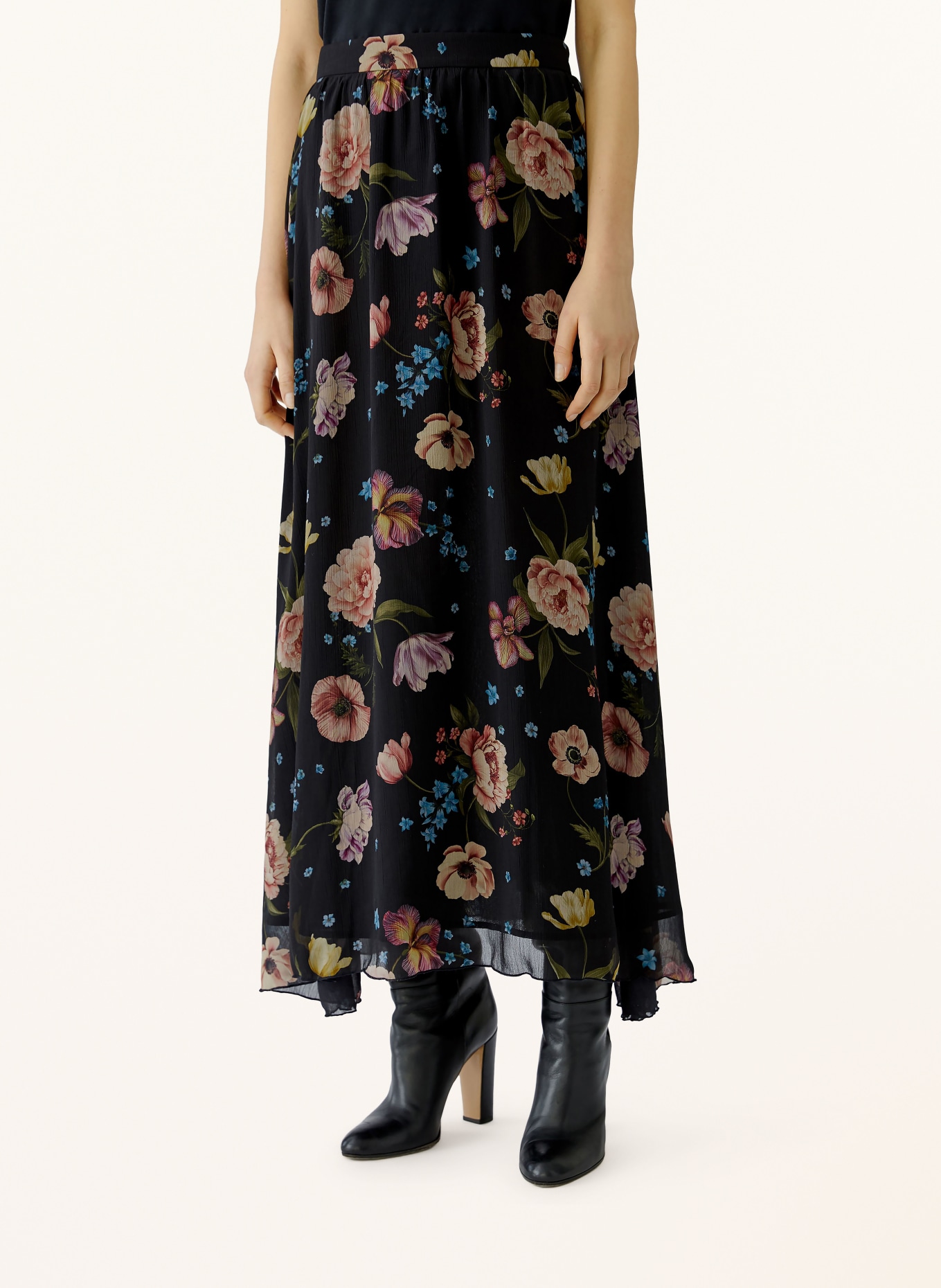 oui Sukně: ČERNÁ / RŮŽOVÁ / KHAKI