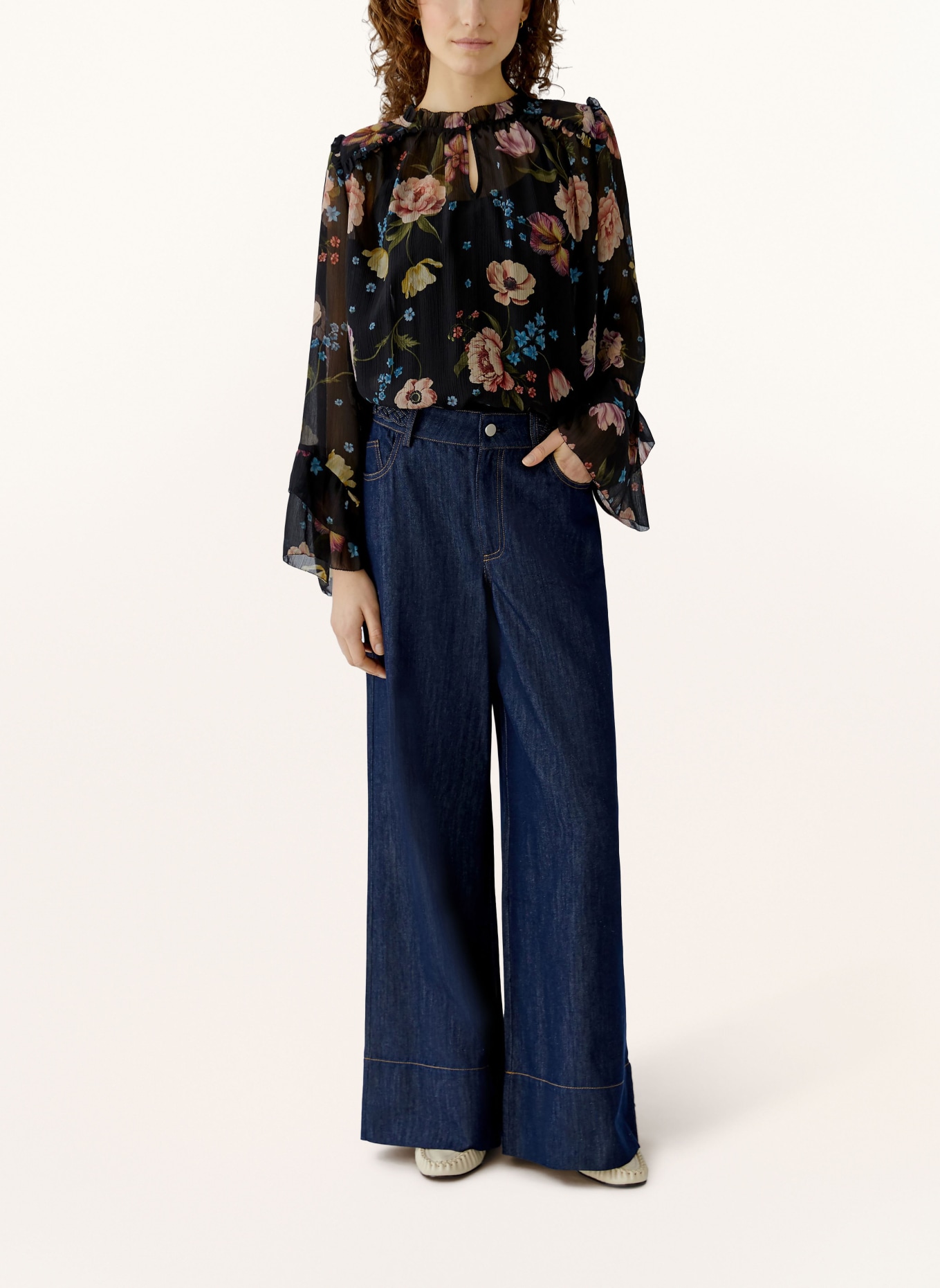 oui Blusenshirt mit Rüschen: SCHWARZ / ALTROSA / HELLBLAU