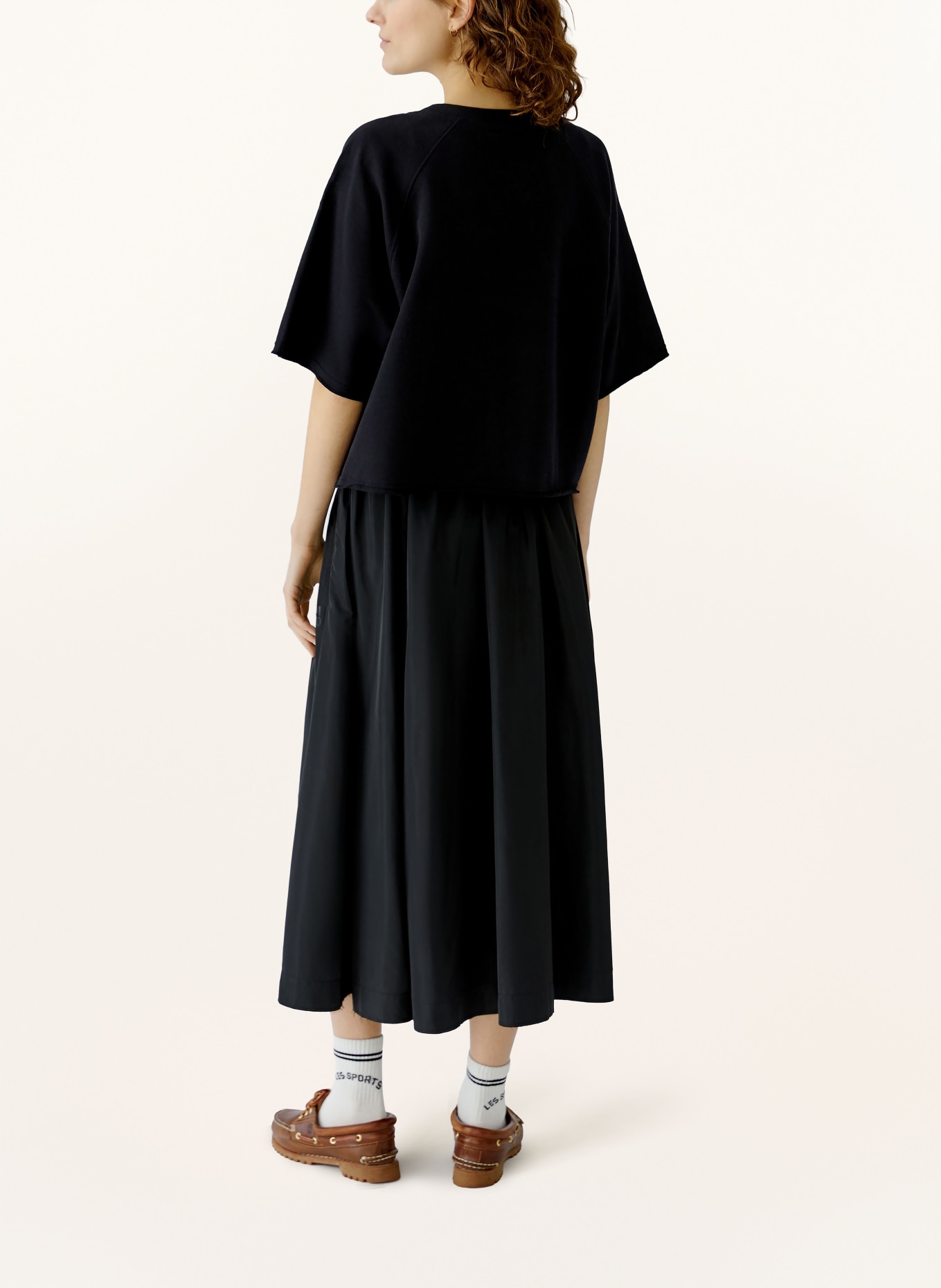 oui Sweatshirt: SCHWARZ / WEISS