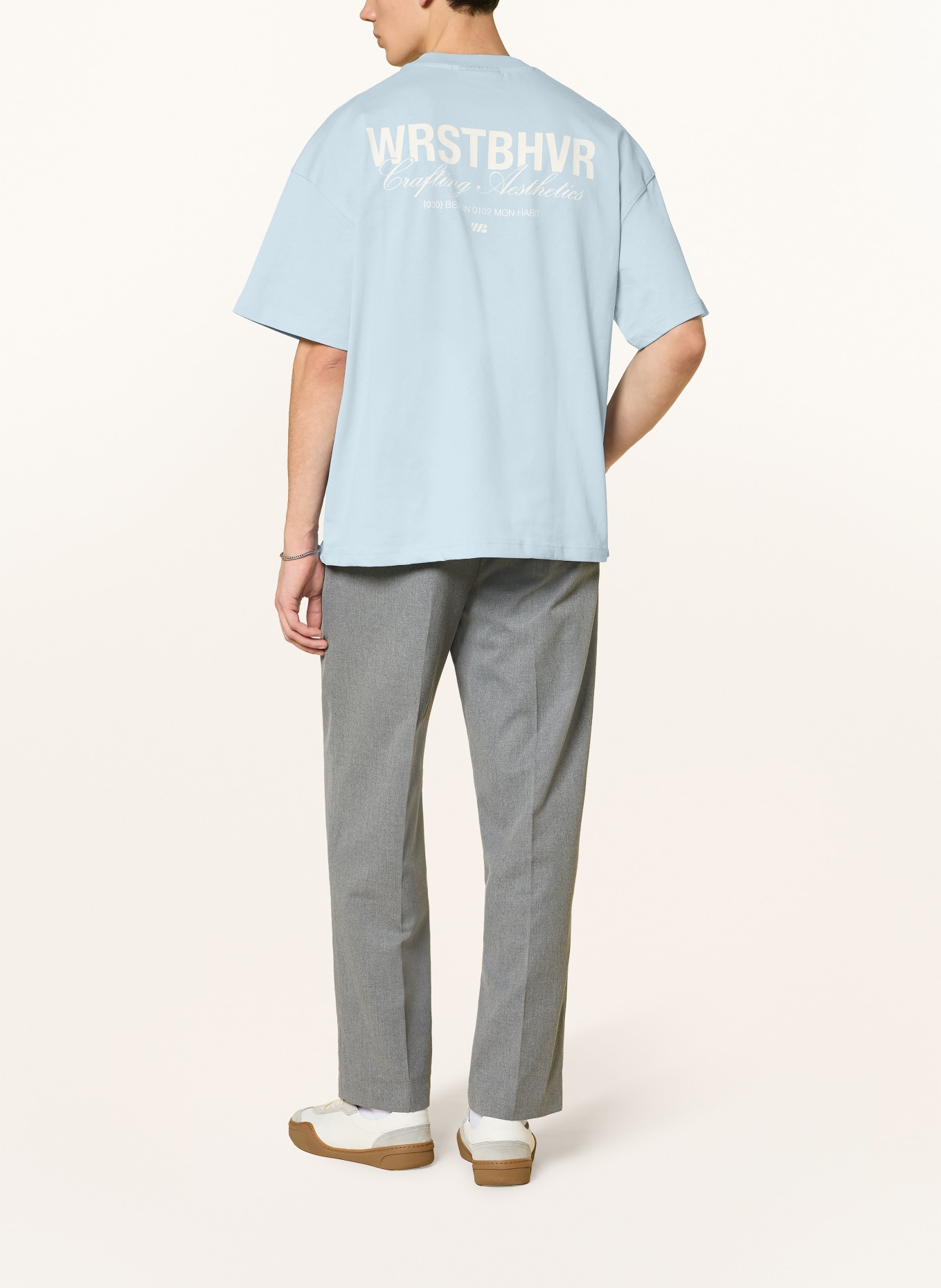 WRSTBHVR T-shirt STUDIO: LIGHT BLUE