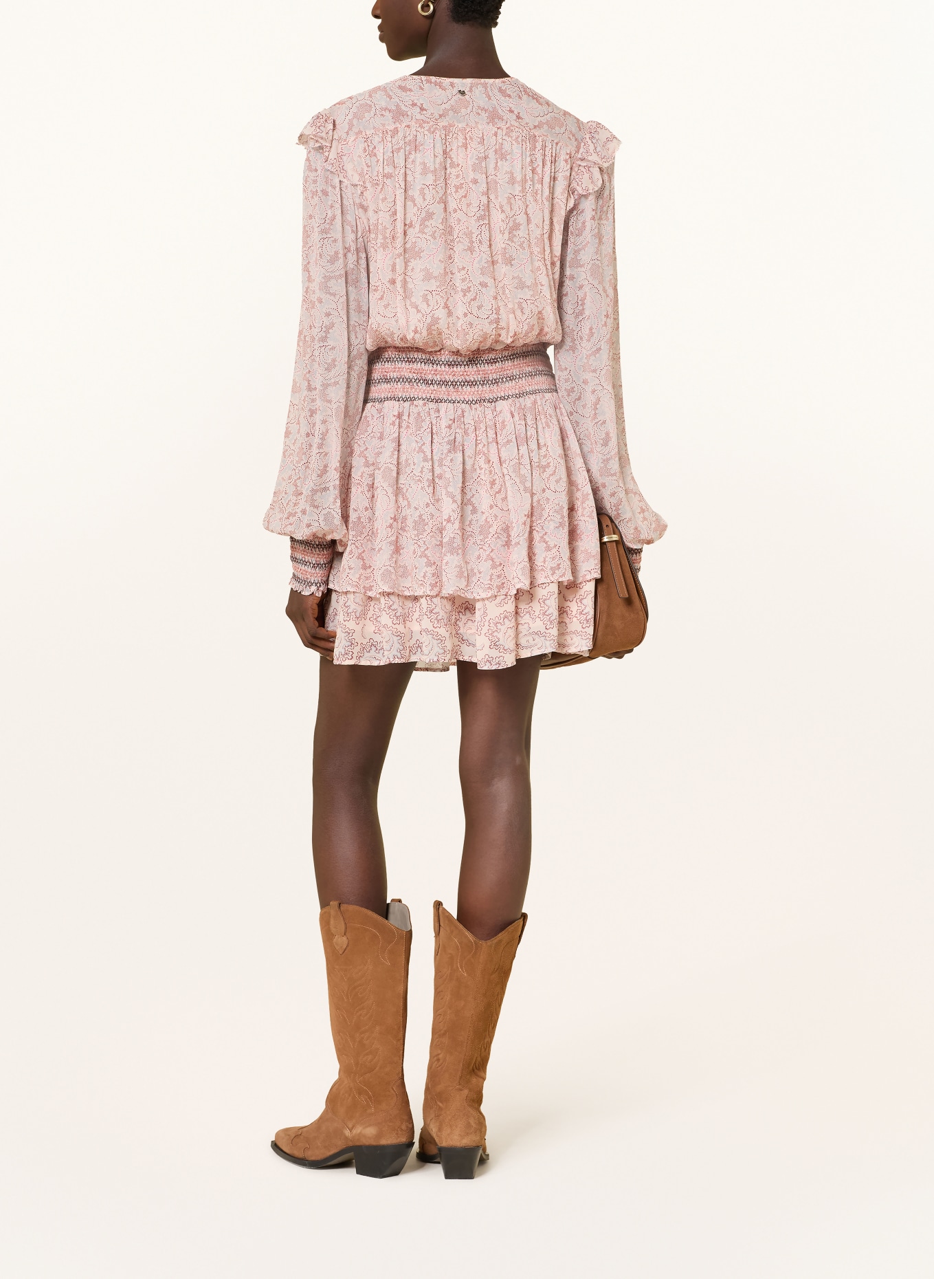 BOSS Šaty DARMIA s volánky: RŮŽOVÁ / STARORŮŽOVÁ / ČERNOŠEDÁ