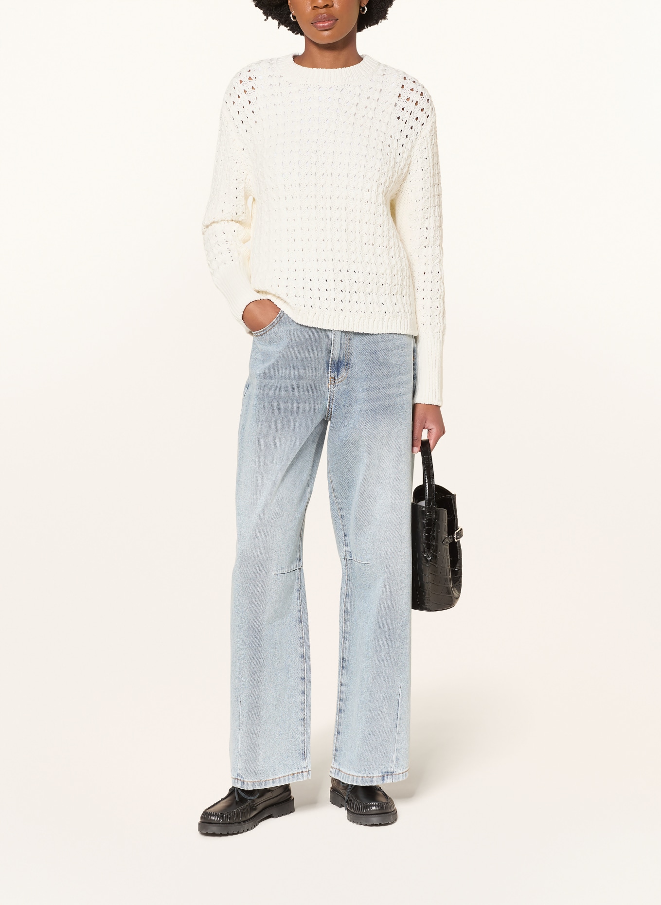 MRS & HUGS Pullover: ECRU