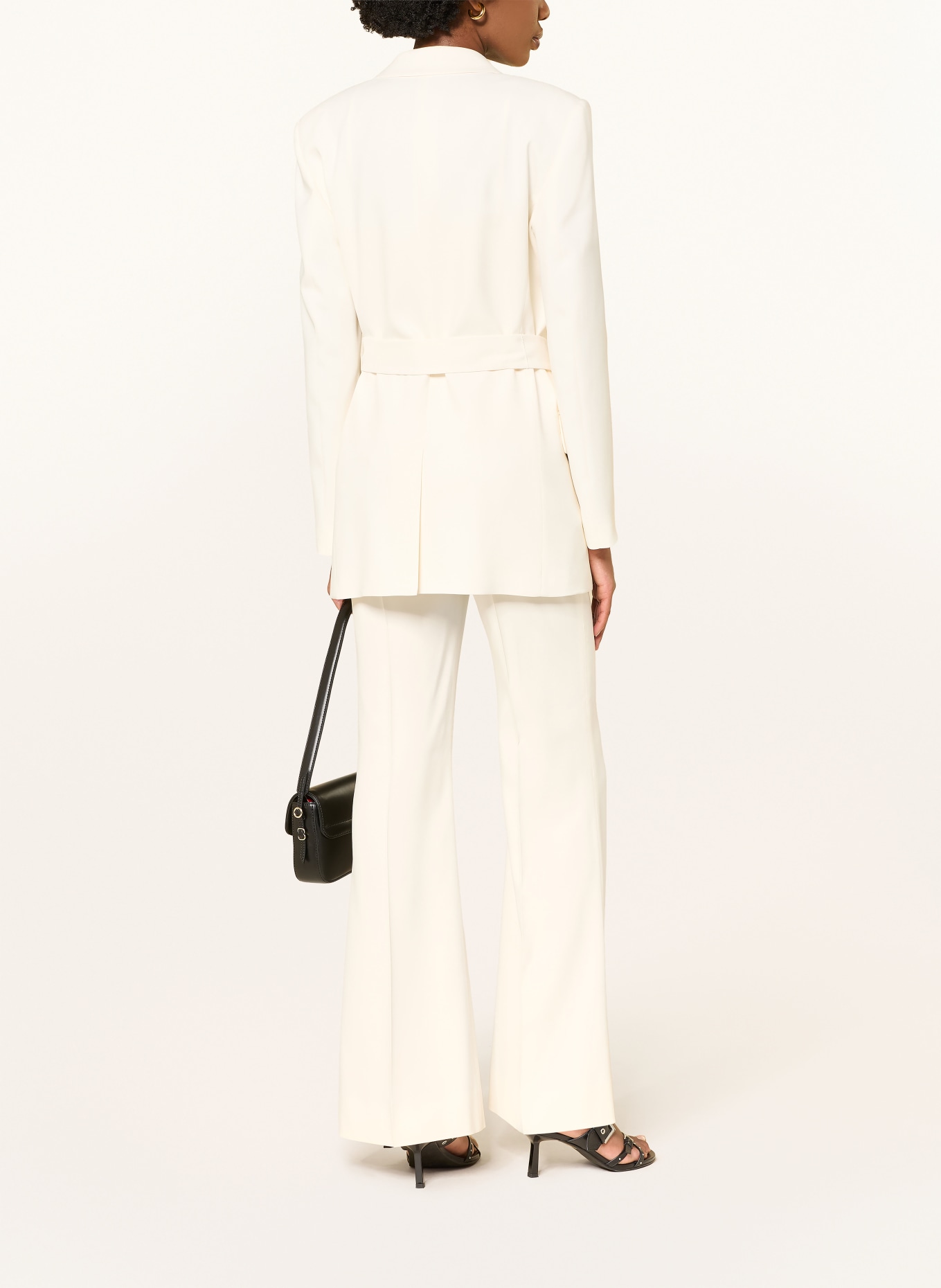 HUGO Dlouhý blejzr ABIVANNA: BÍLÁ