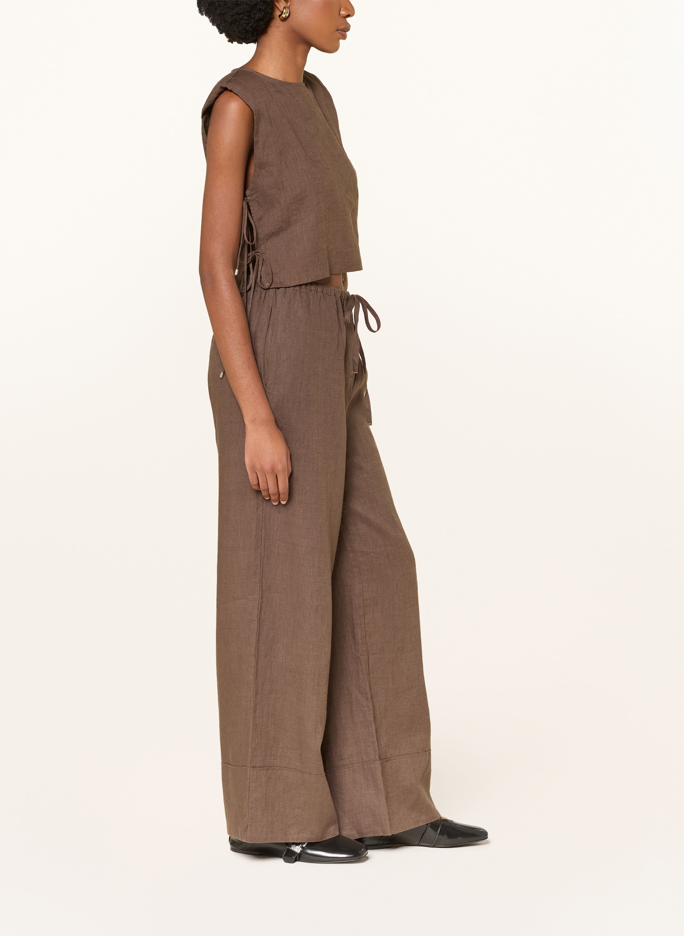 MRS & HUGS Marlenehose aus Leinen: DUNKELBRAUN