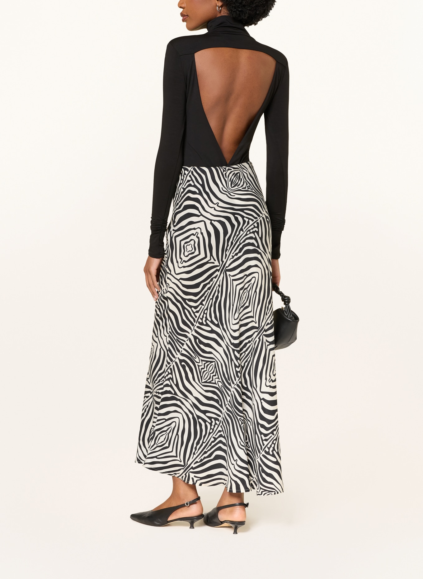 UNDRESS CODE Satin skirt KALA: CREAM / BLACK