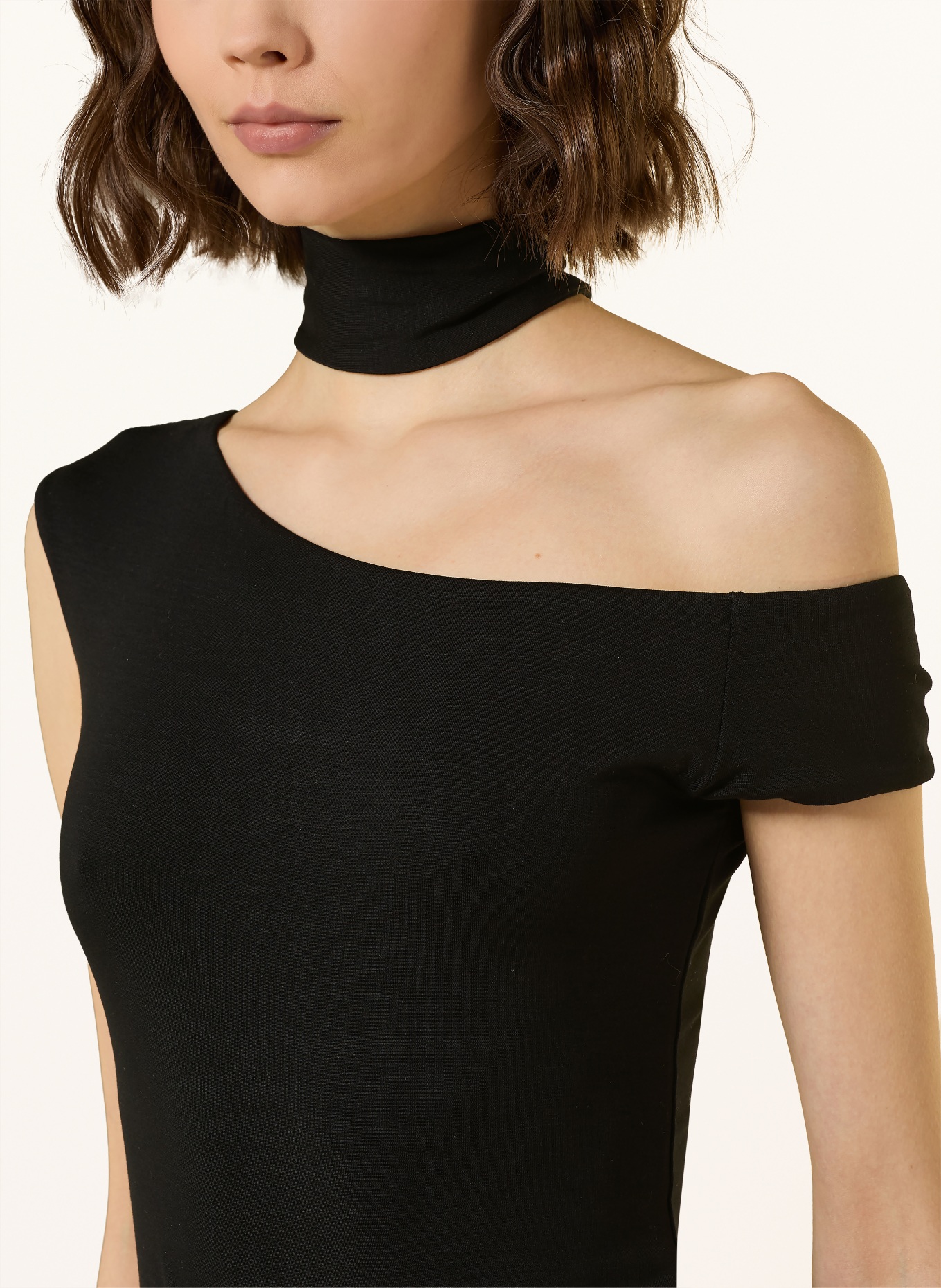 UNDRESS CODE Stringové body VIRGO: ČERNÁ