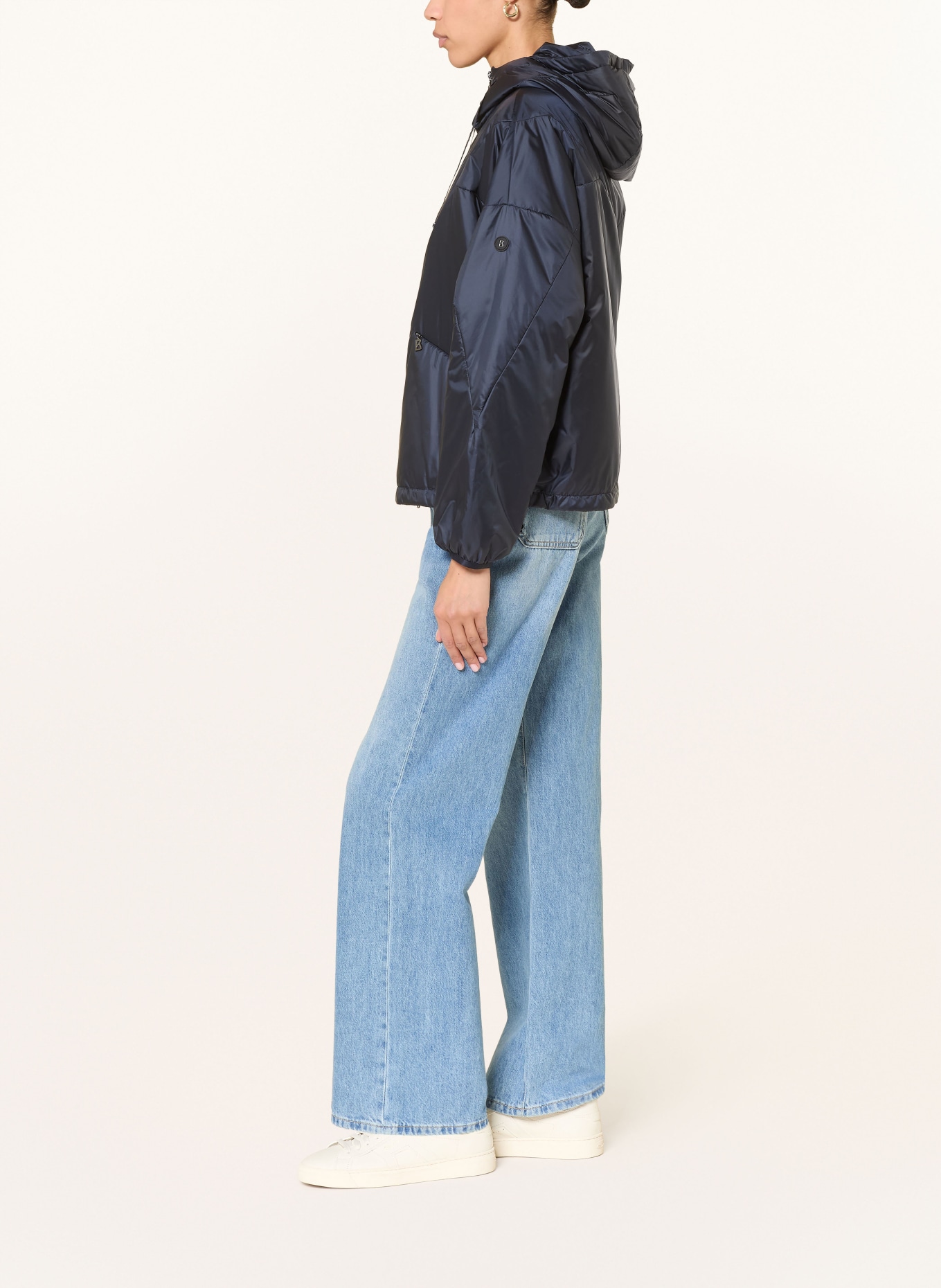 BOGNER Prošívaná bunda BERYLL: TMAVĚ MODRÁ