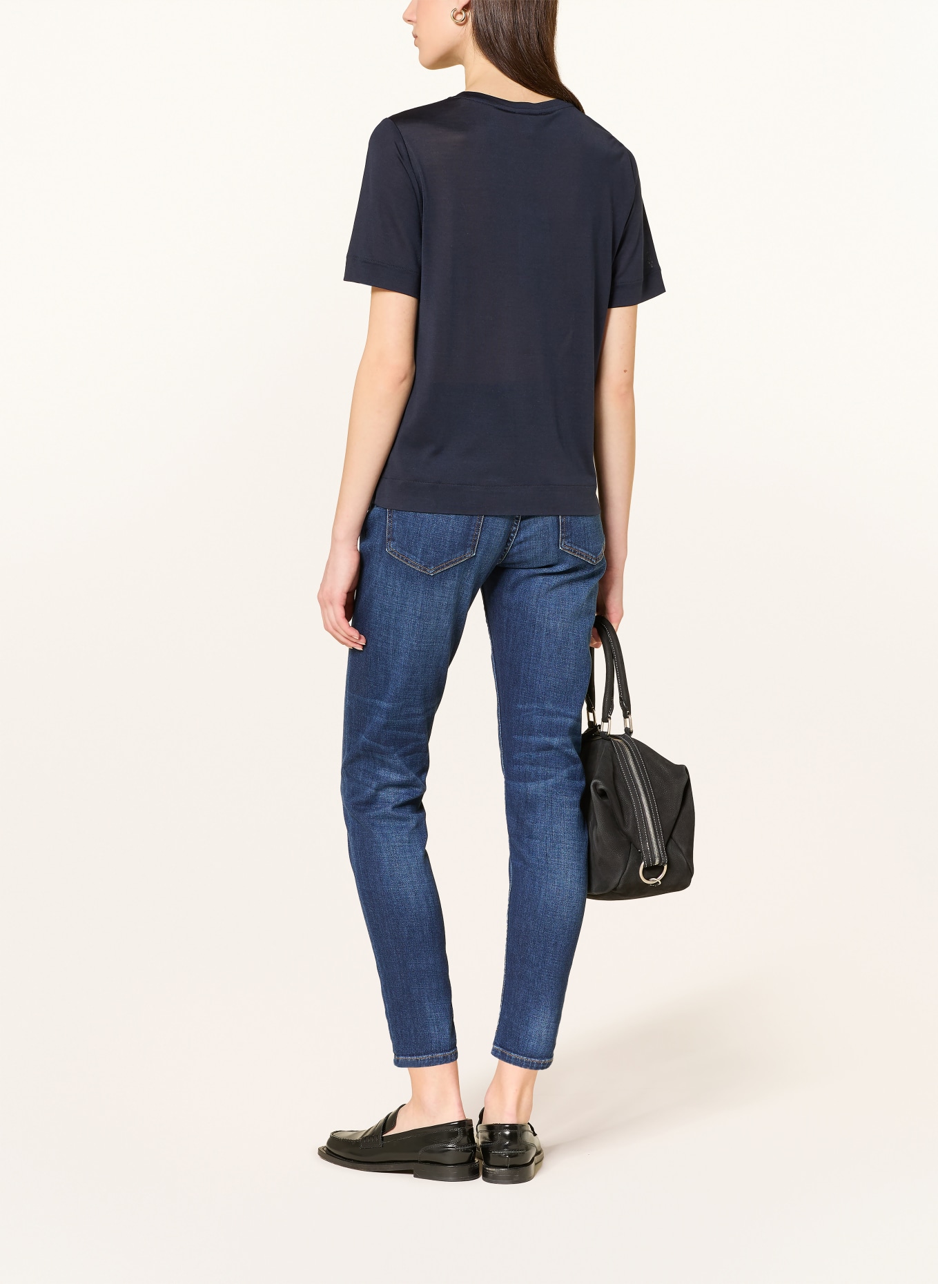 BOGNER T-shirt SIENNA en soie: BLEU FONCÉ