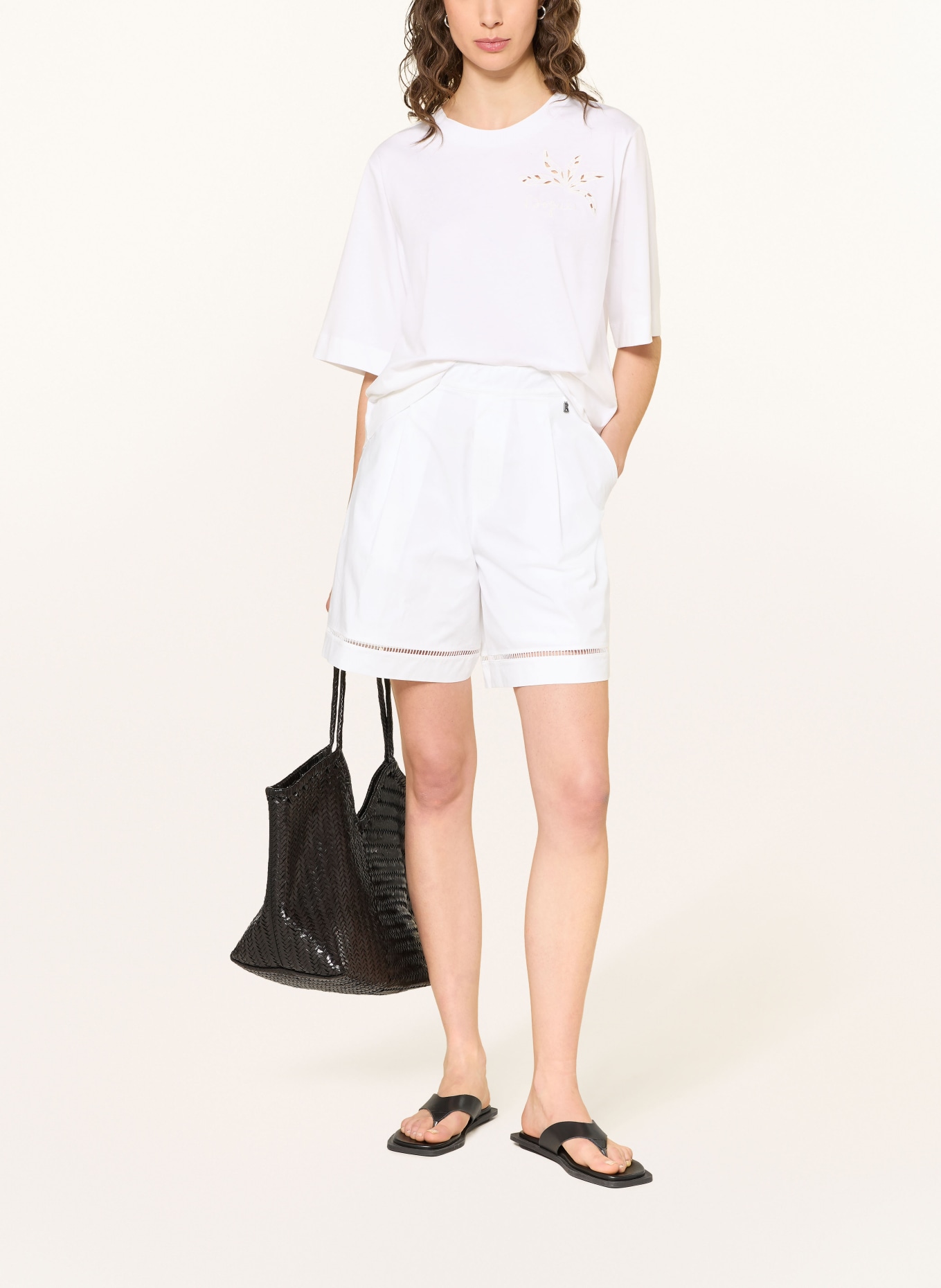 BOGNER Shorts SUNNY mit Lochspitze: WEISS