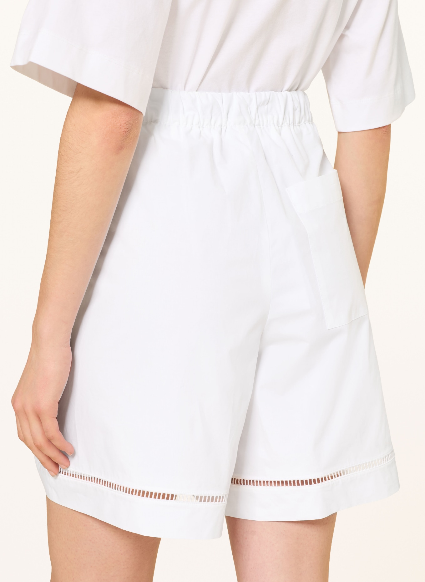 BOGNER Shorts SUNNY mit Lochspitze: WEISS