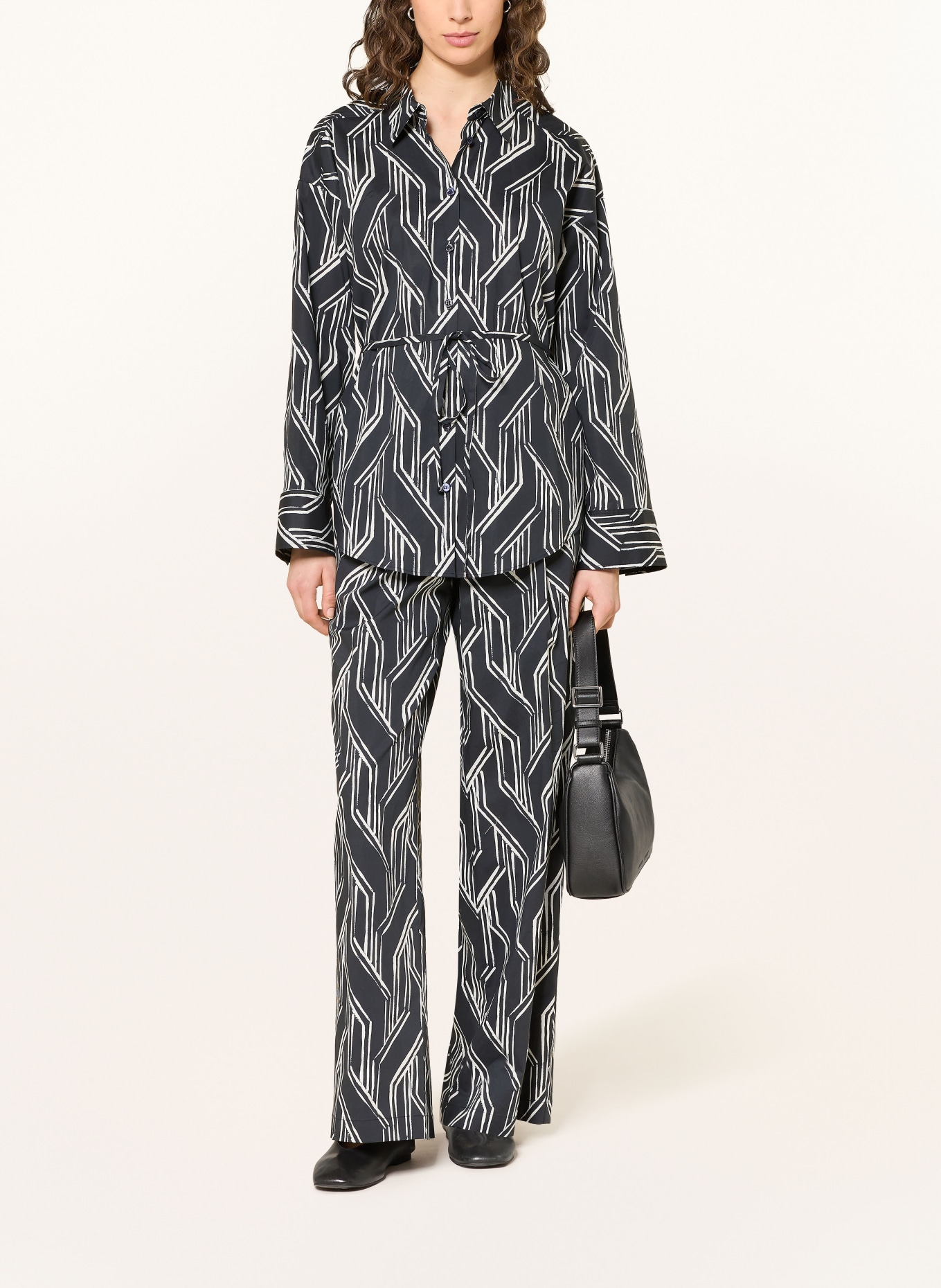 BOGNER Košile RUTH: TMAVĚ MODRÁ / BÍLÁ