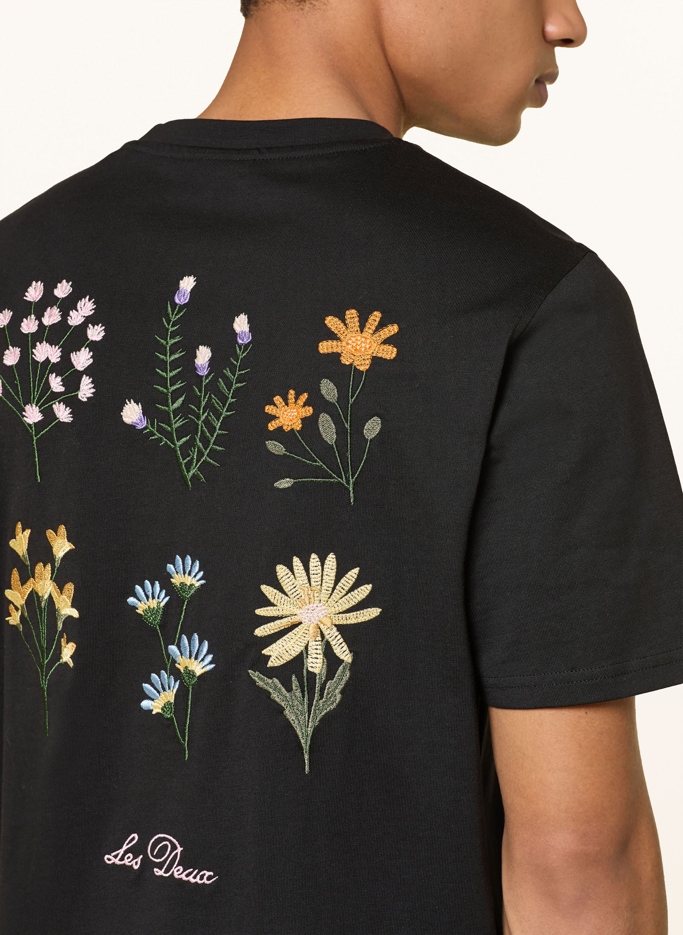 LES DEUX WILD FLOWER T-shirt: BLACK