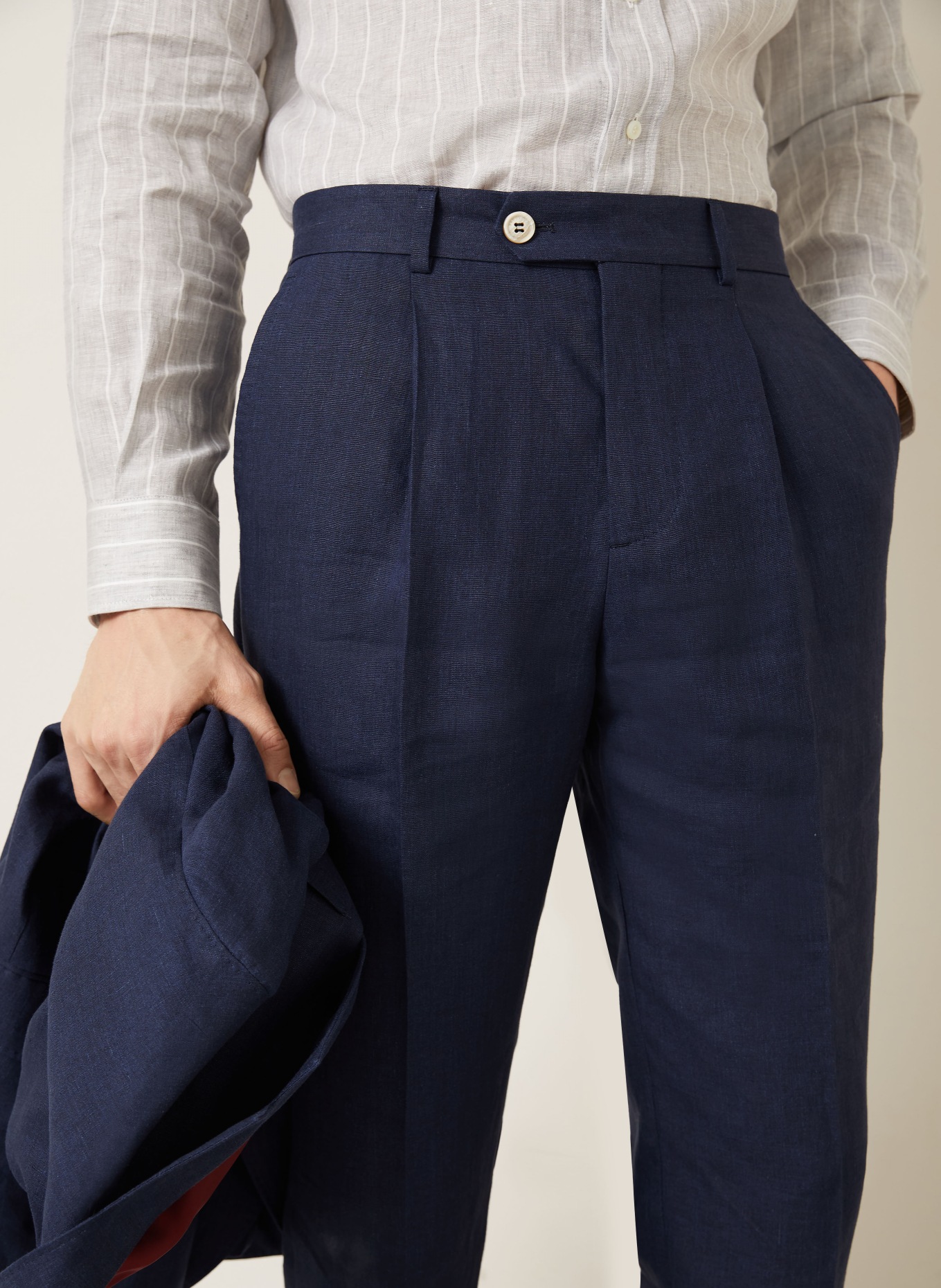 BRUNELLO CUCINELLI Spodnie garniturowe Extra Slim Fit z lnu: C009 Navy