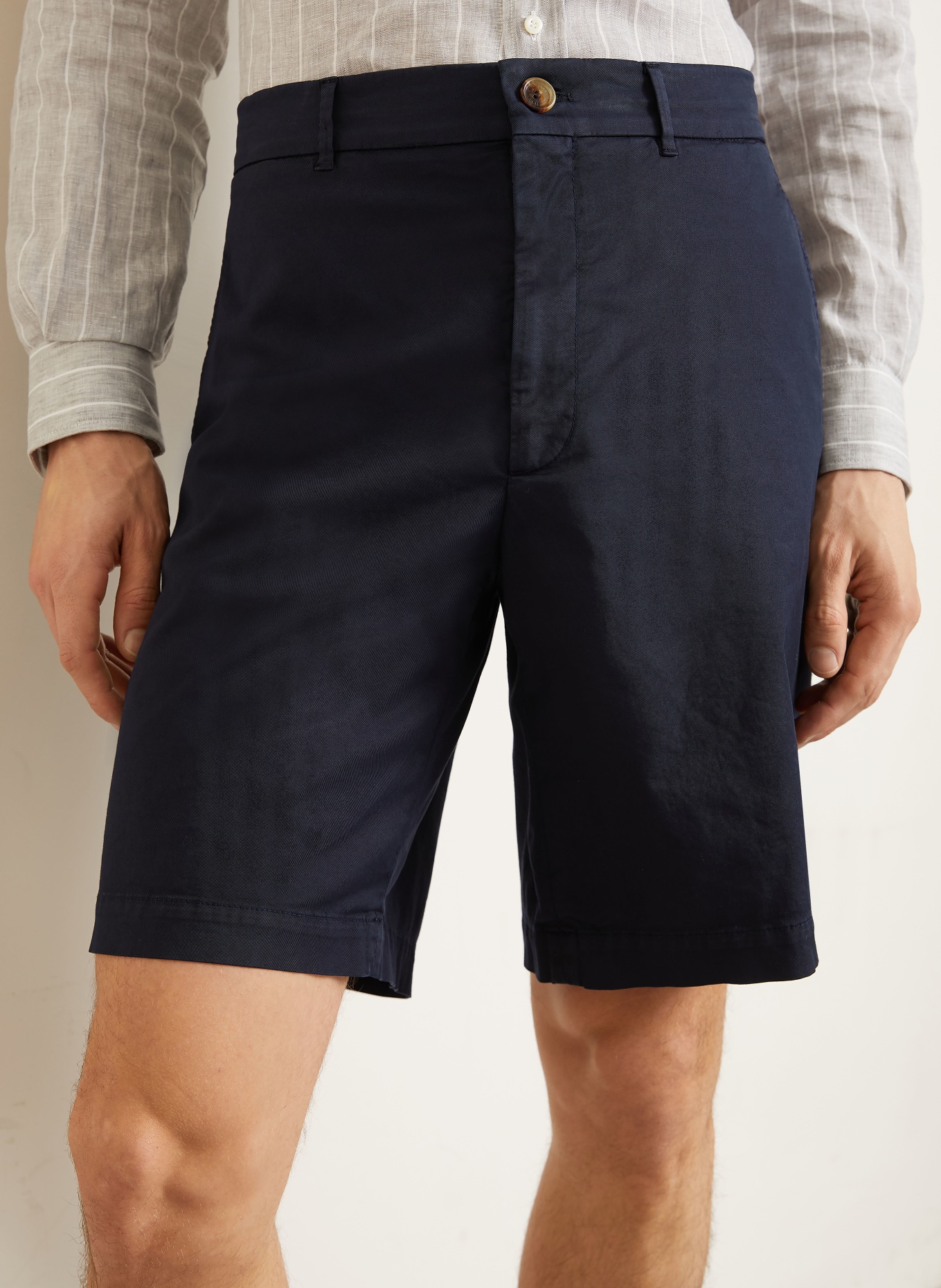 BRUNELLO CUCINELLI Chinoshorts: DUNKELBLAU