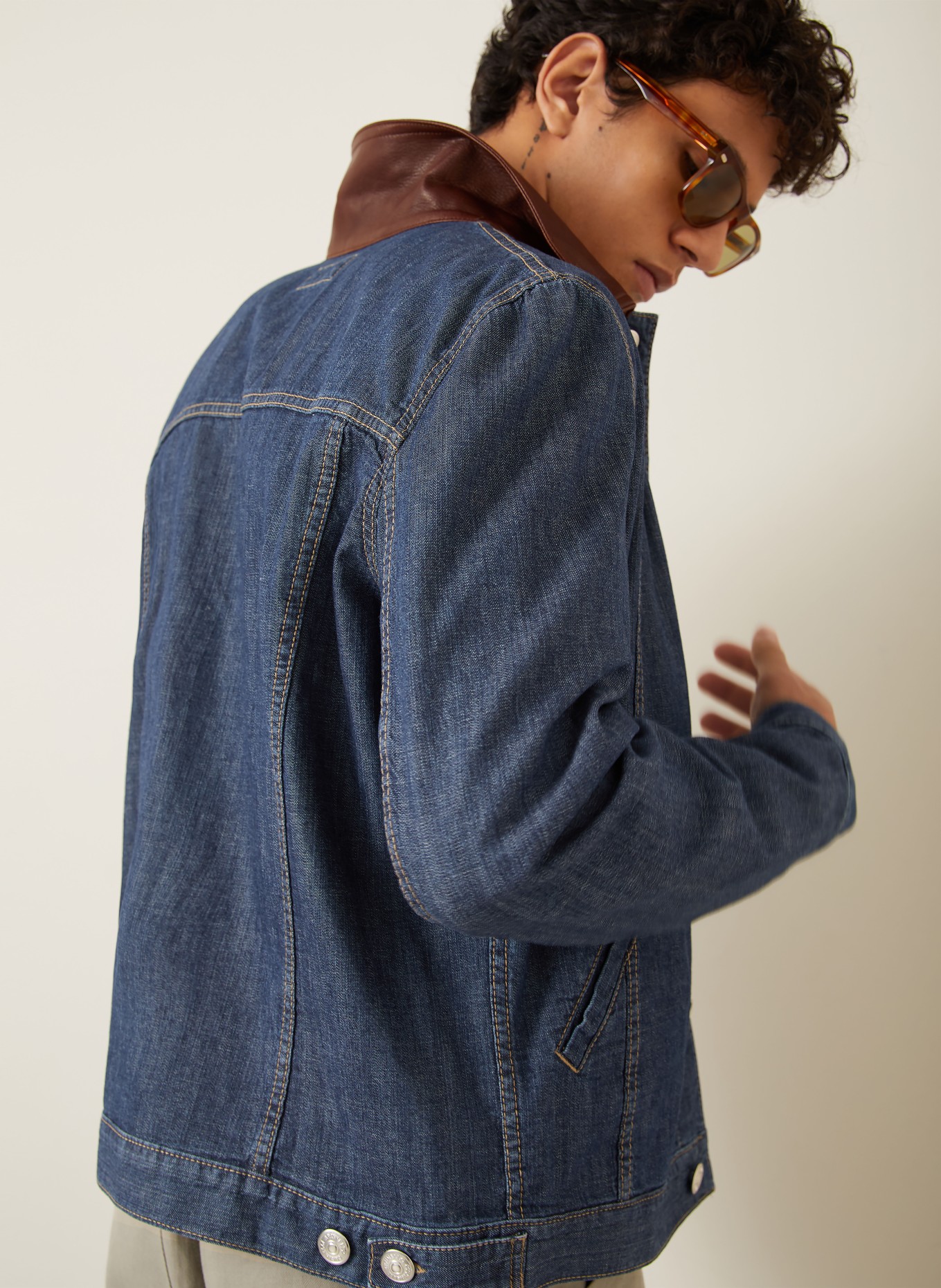 BRUNELLO CUCINELLI denim jacket: COH51 DENIM SCURO+BRUCIATO