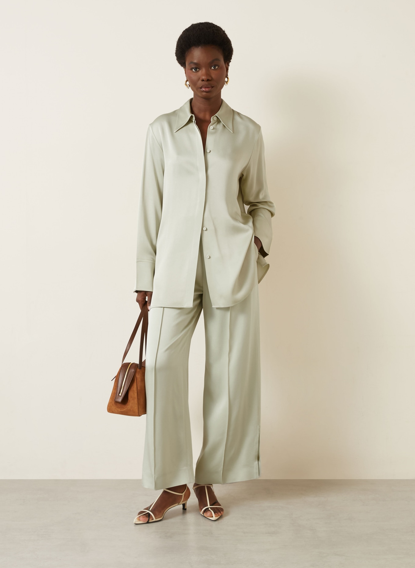 JIL SANDER Hemdbluse aus Satin: HELLGRÜN