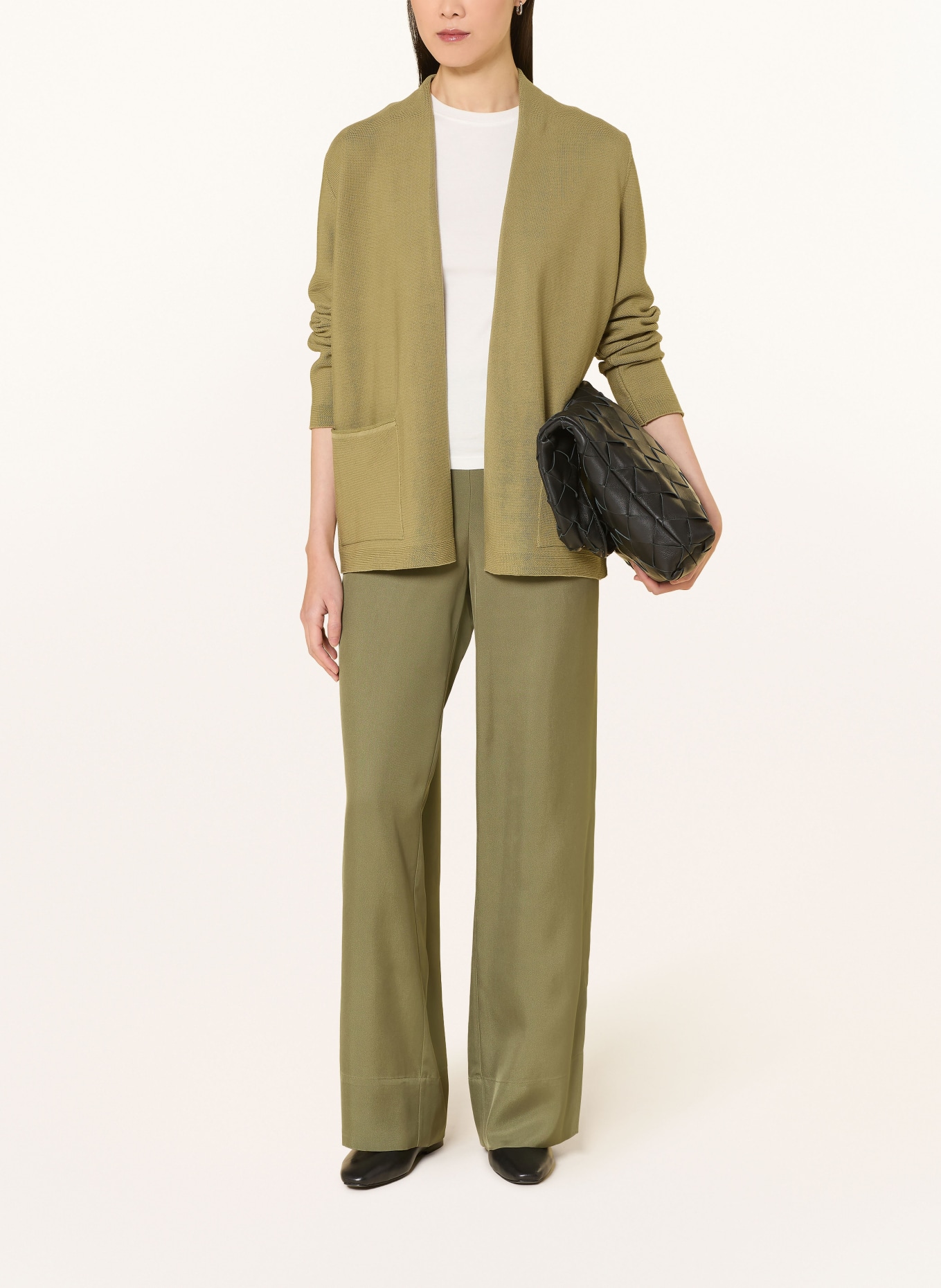 MAERZ MUENCHEN pletený obal: OLIVOVÁ