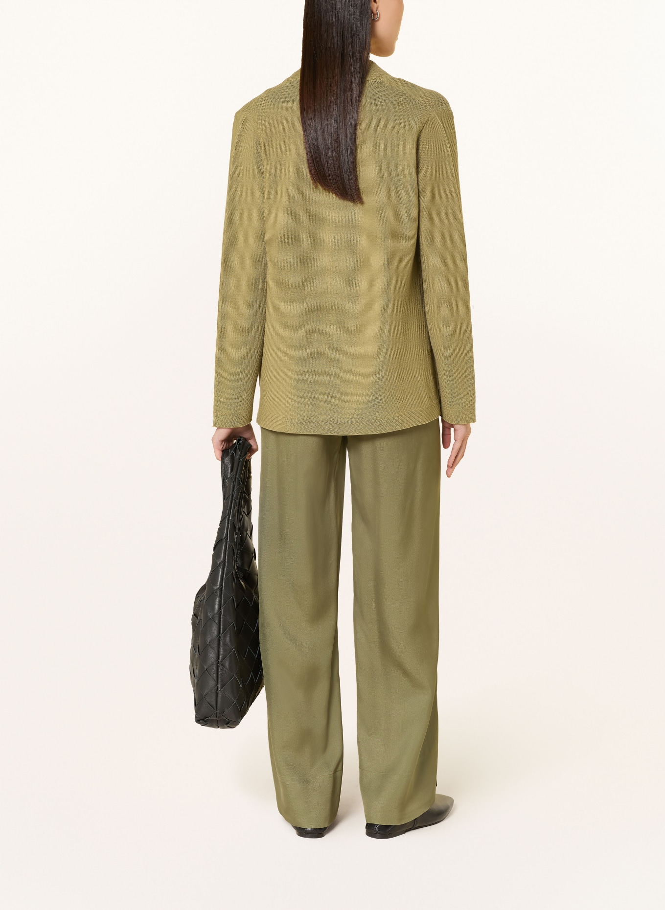 MAERZ MUENCHEN pletený obal: OLIVOVÁ