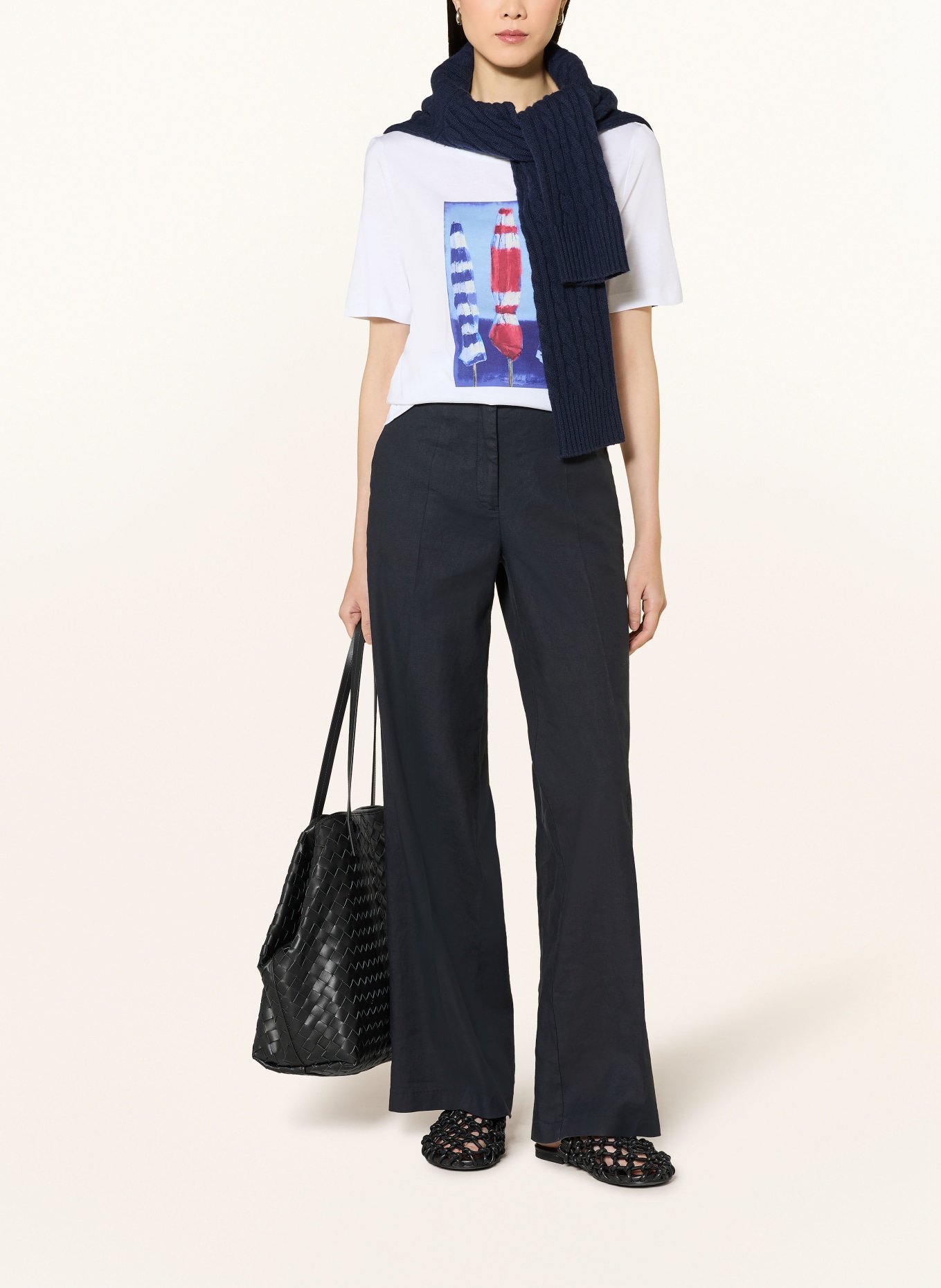 MAERZ MUENCHEN tričko: BÍLÁ / TMAVĚ MODRÁ