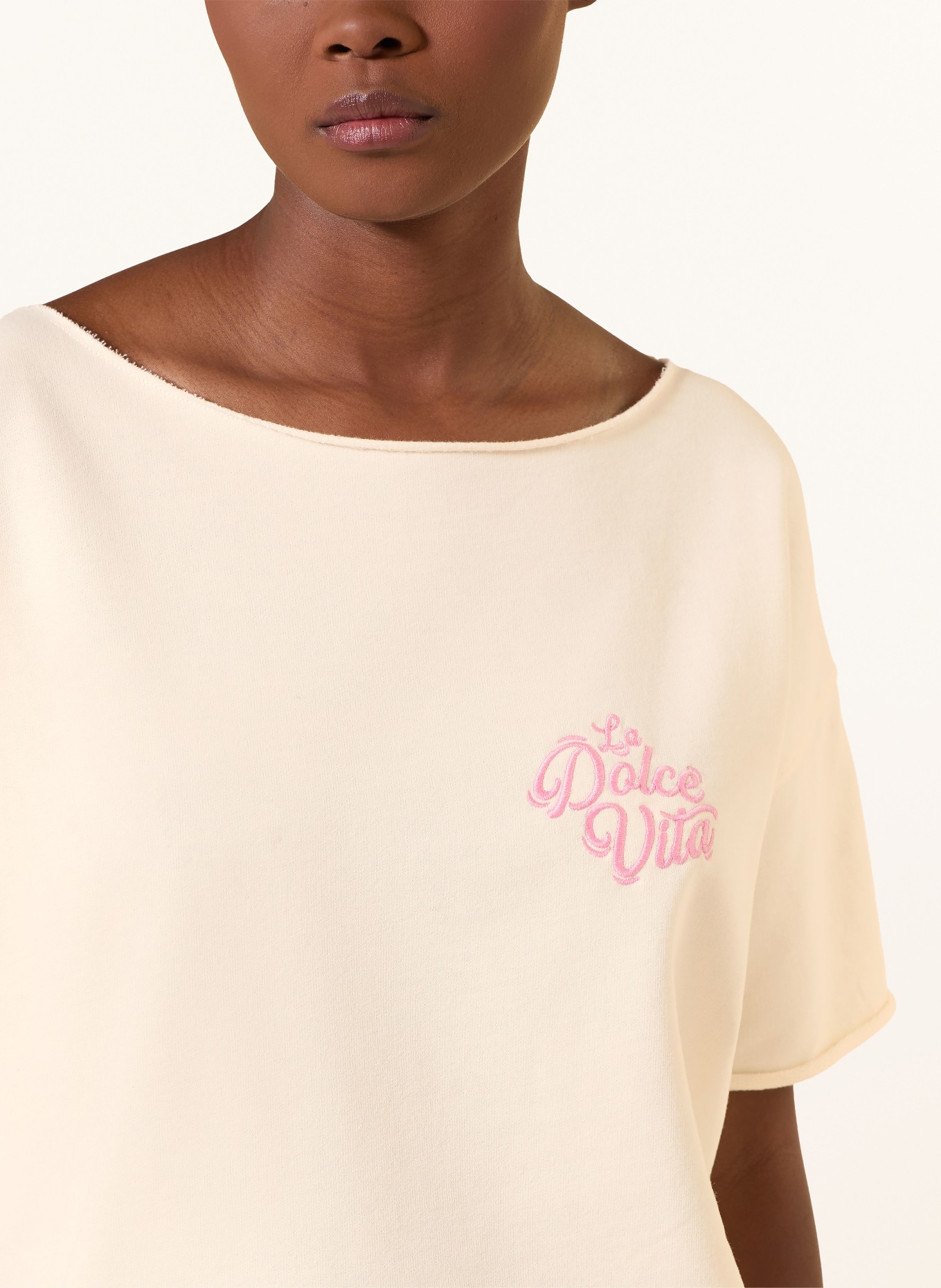 Juvia T-Shirt KAYA: CREME / ROSA