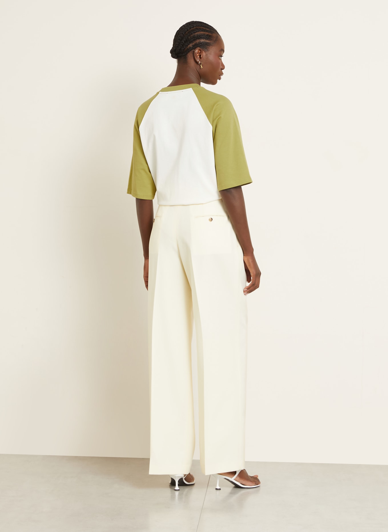 AMI PARIS T-Shirt: CREME / HELLGRÜN