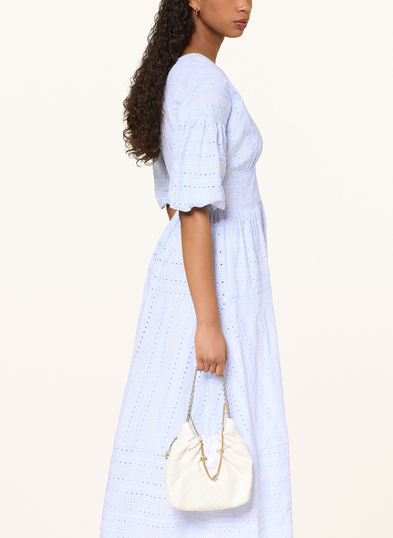 van Laack Šaty VL-KAMELA-SGE z krajky s otvory: TMAVĚ MODRÁ / BÍLÁ