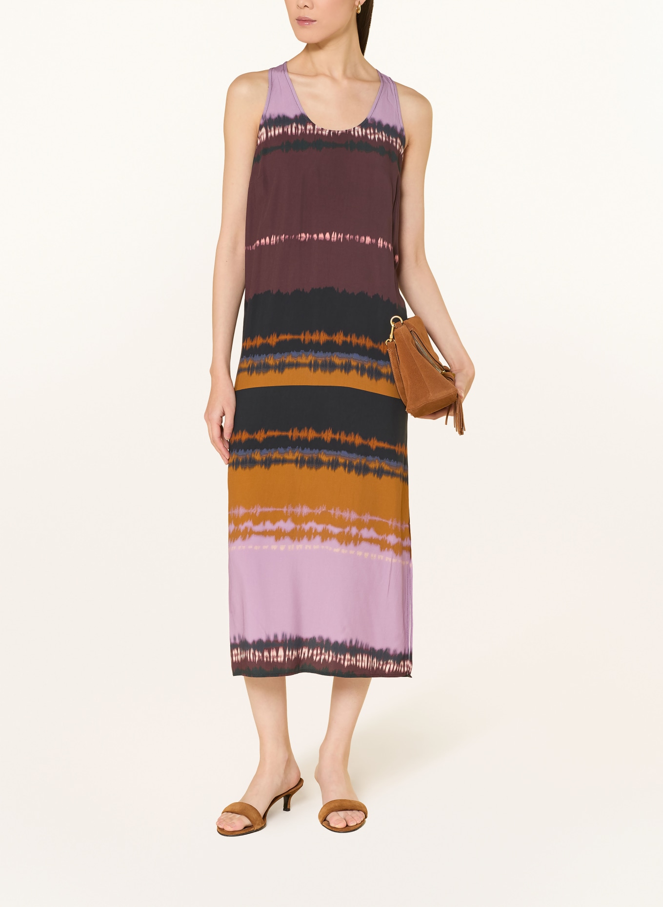 YERSE Šaty RALPHIE: TMAVĚ FIALOVÁ / TMAVĚ ORANŽOVÁ / ČERNÁ