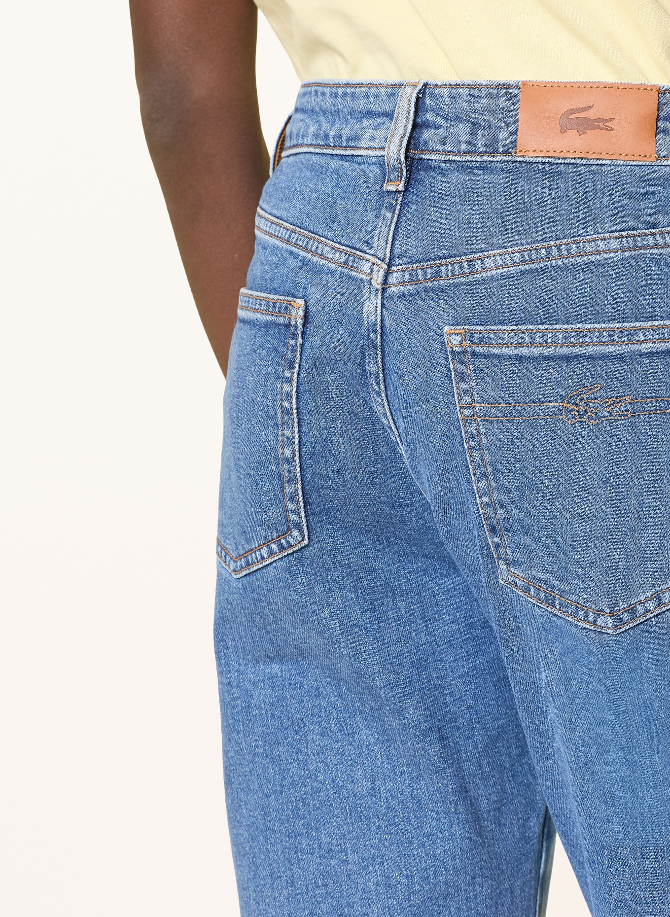 LACOSTE Rovné džíny: 36L MEDIUM BLUE