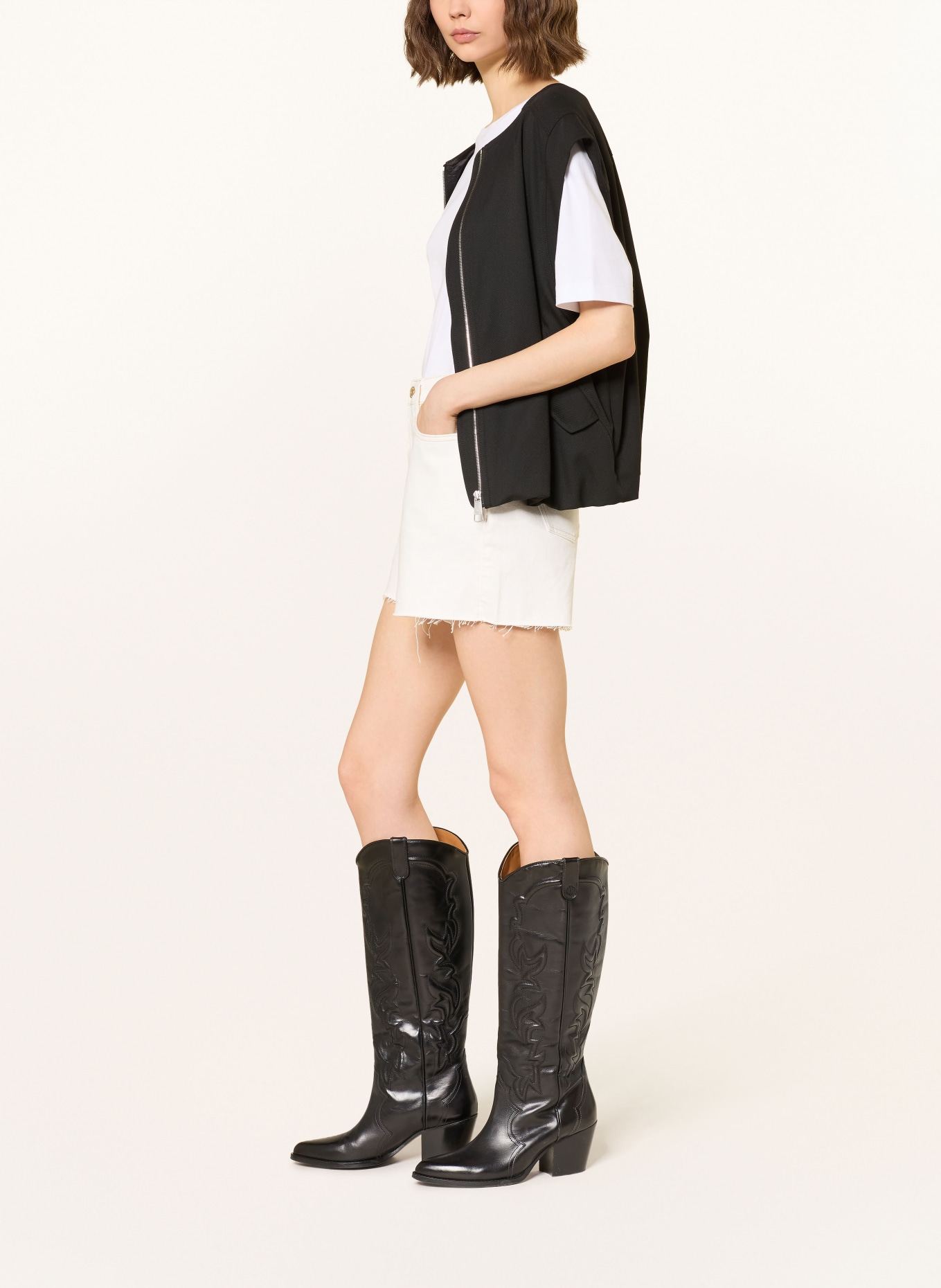 7 for all mankind MONROE denim shorts: MKY White