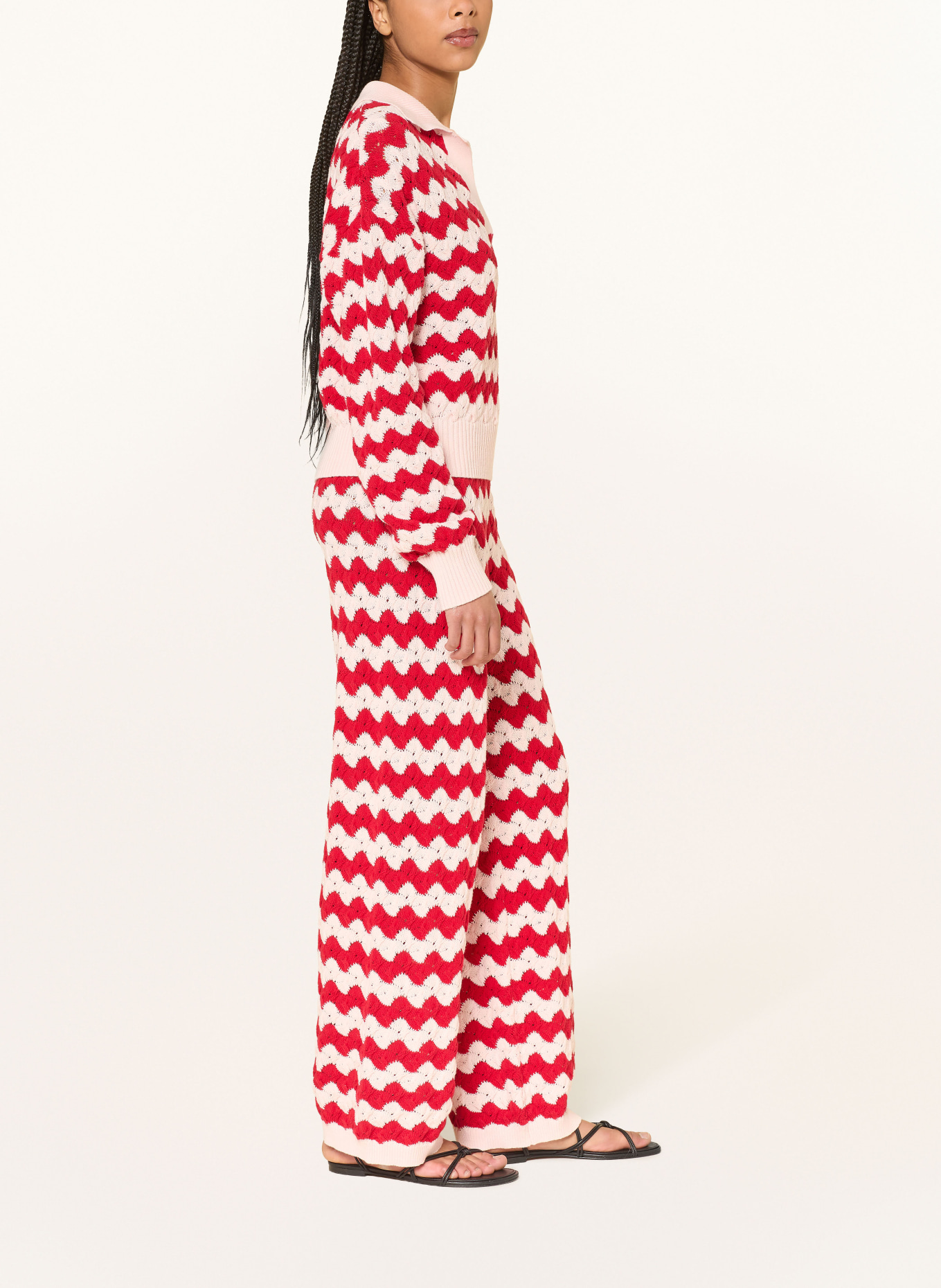 MRS & HUGS crochet pants: rose / red