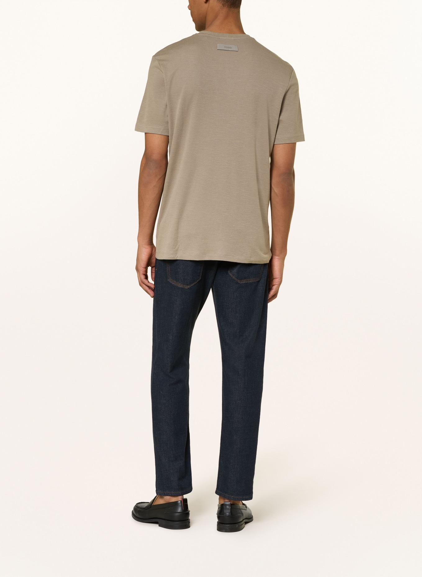 HUGO T-shirt DULEROSTEE met linnen: TAUPE