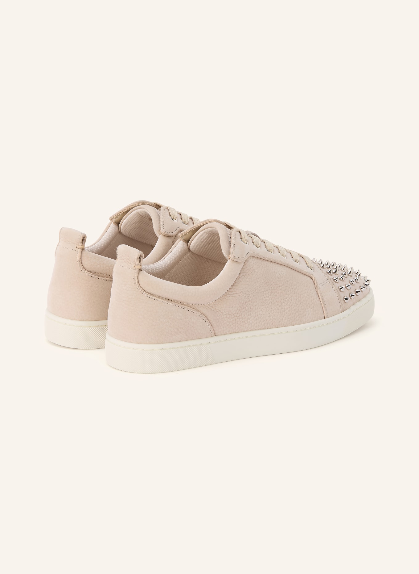 Christian Louboutin Sneaker LOUIS JUNIOR mit Nieten: BEIGE / SILBER