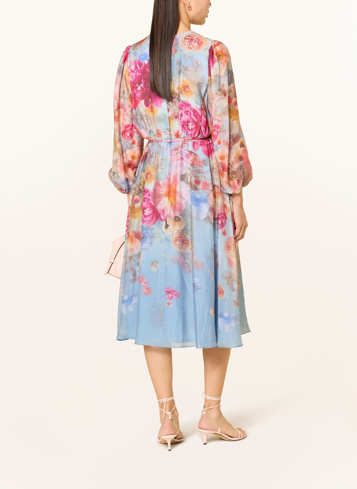 V by Vera Mont Kleid: HELLBLAU / PINK / ORANGE