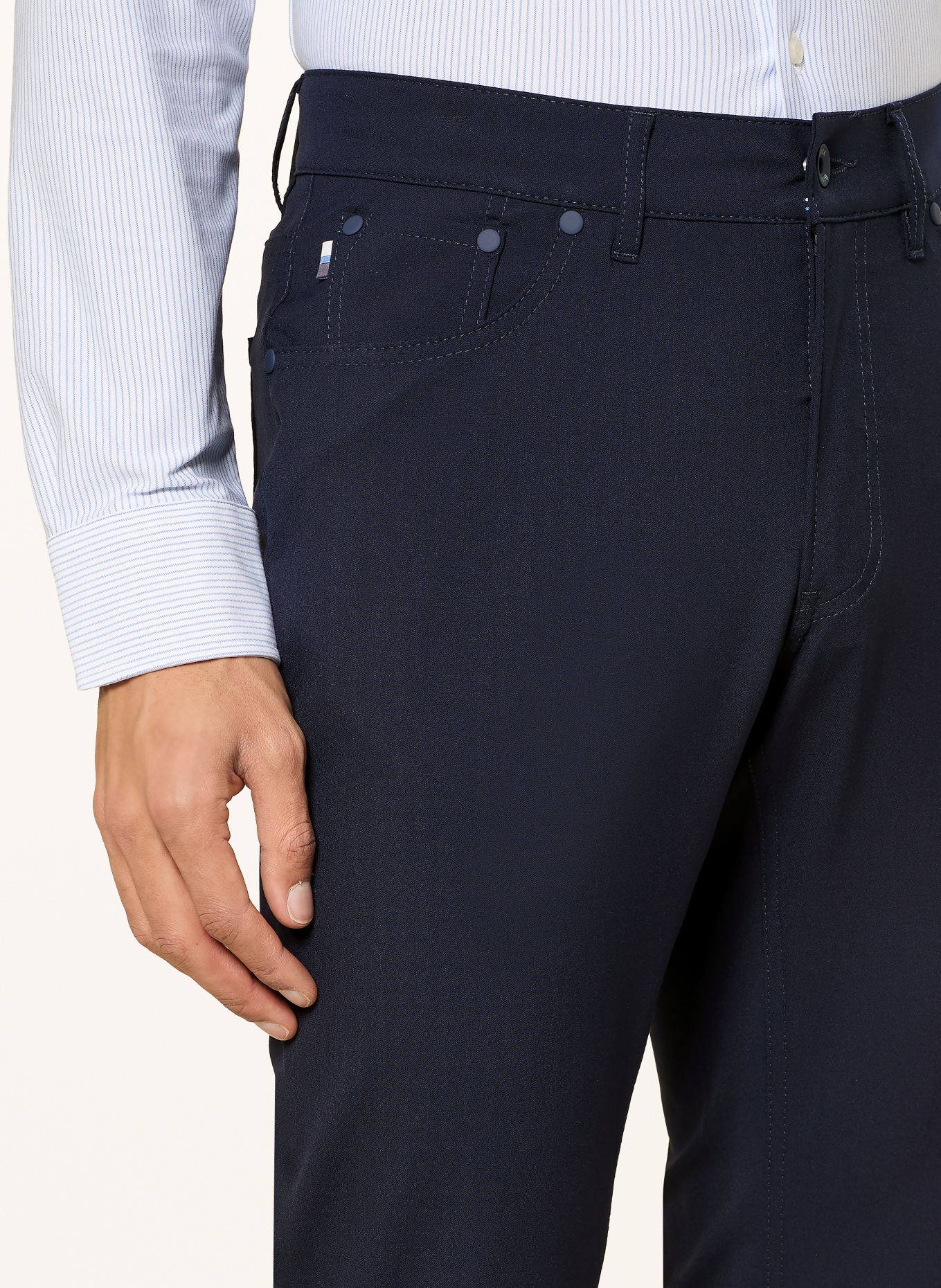 BRAX CHUCK Modern Fit pants: DARK BLUE