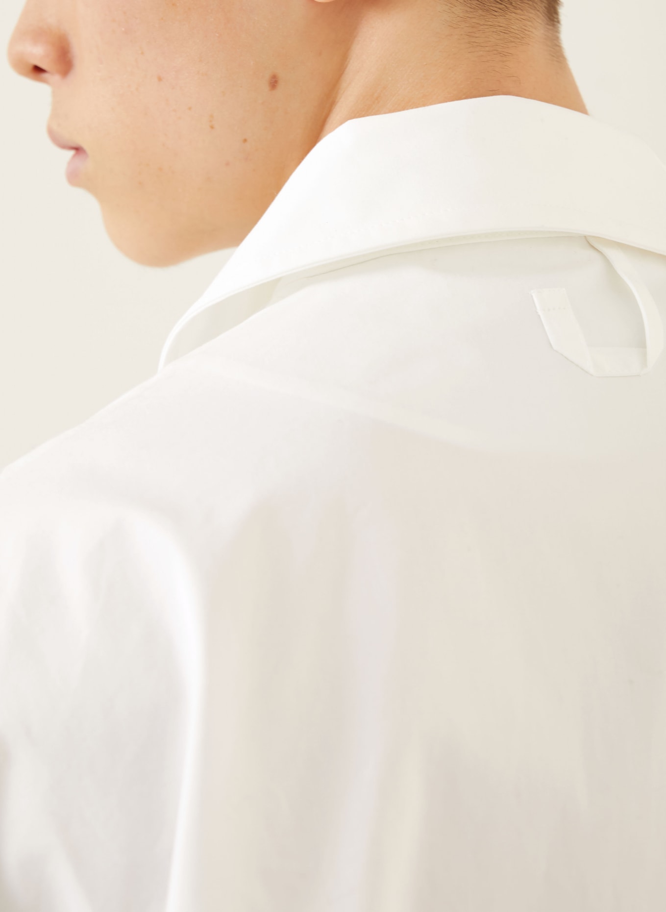 JACQUEMUS LA CHEMISE TRIANGLE Comfort Fit shirt with 3/4 sleeves: WHITE