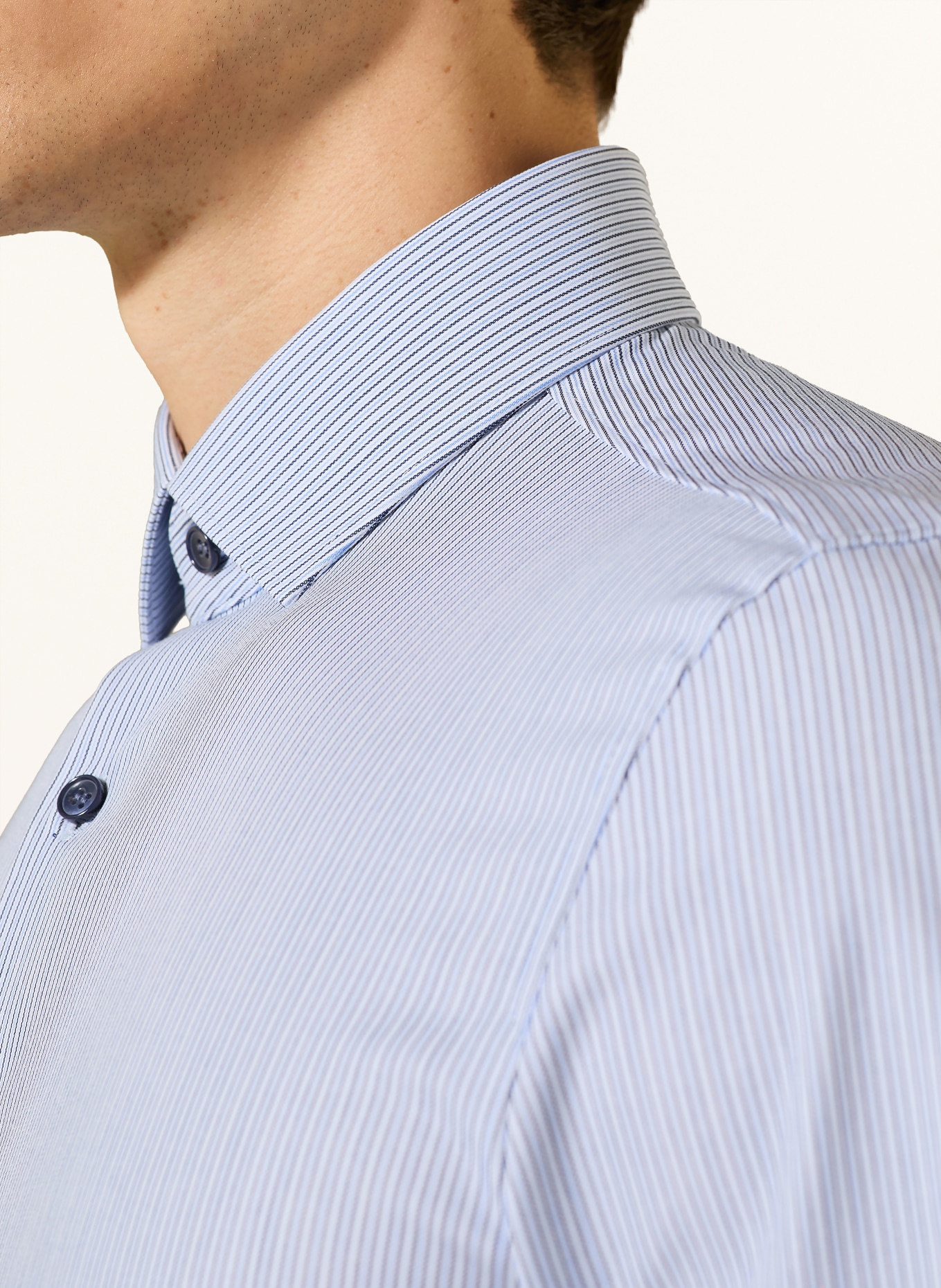 OLYMP Košile Level Five body fit: TMAVĚ MODRÁ / TMAVĚ MODRÁ / BÍLÁ