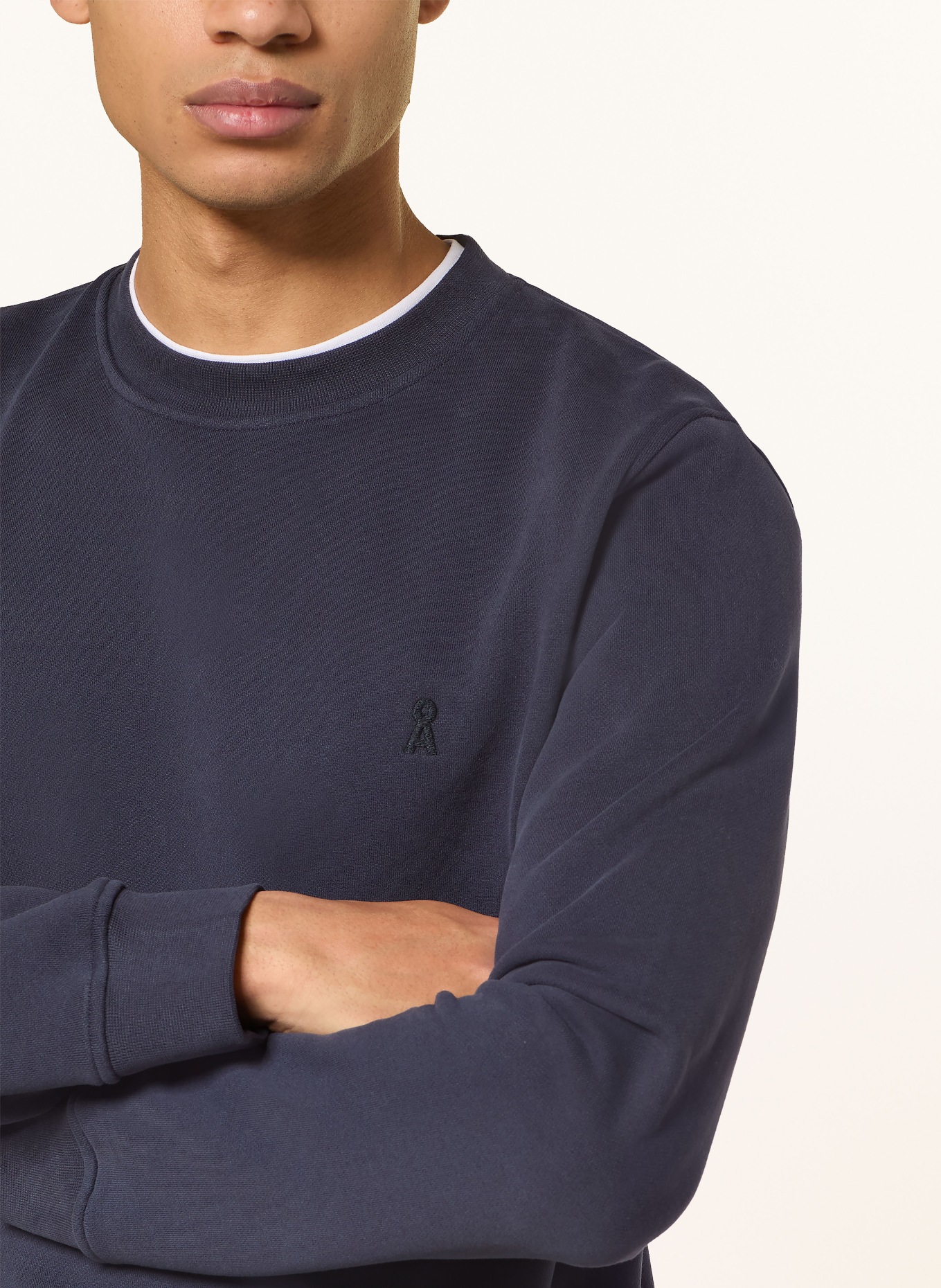 ARMEDANGELS Sweat-shirt BAARO LOOP: BLEU FONCÉ