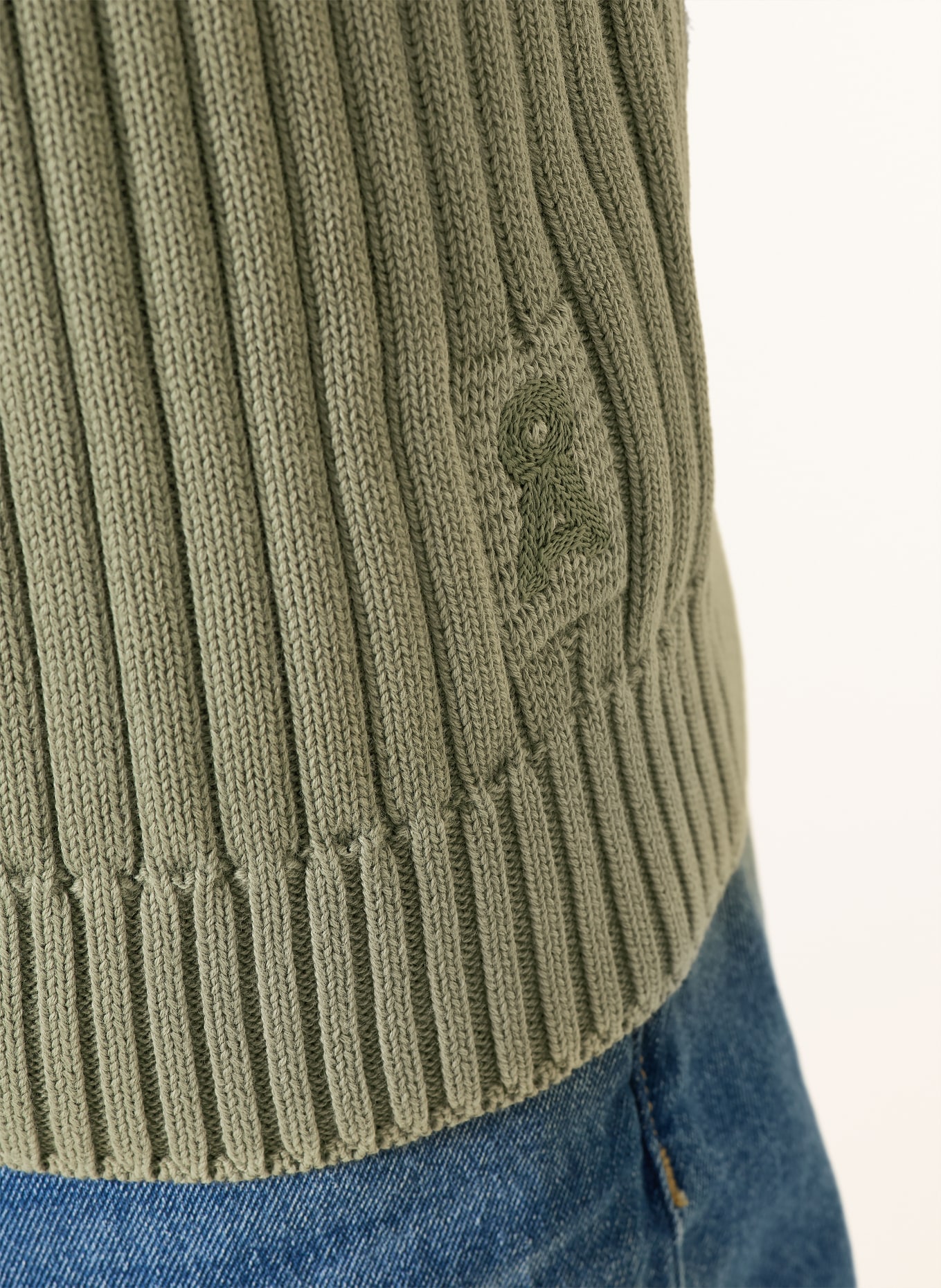 ARMEDANGELS sleeveless sweater: KHAKI