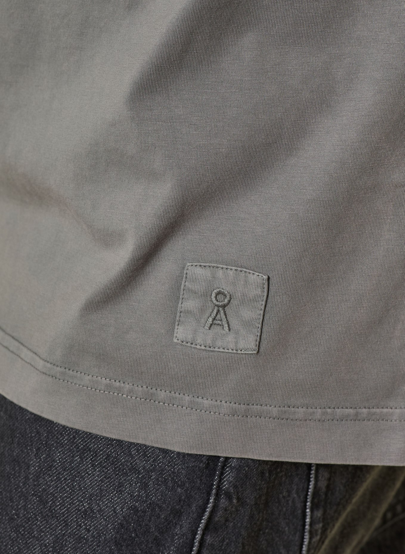 ARMEDANGELS T-Shirt MAARKOS: GRAU