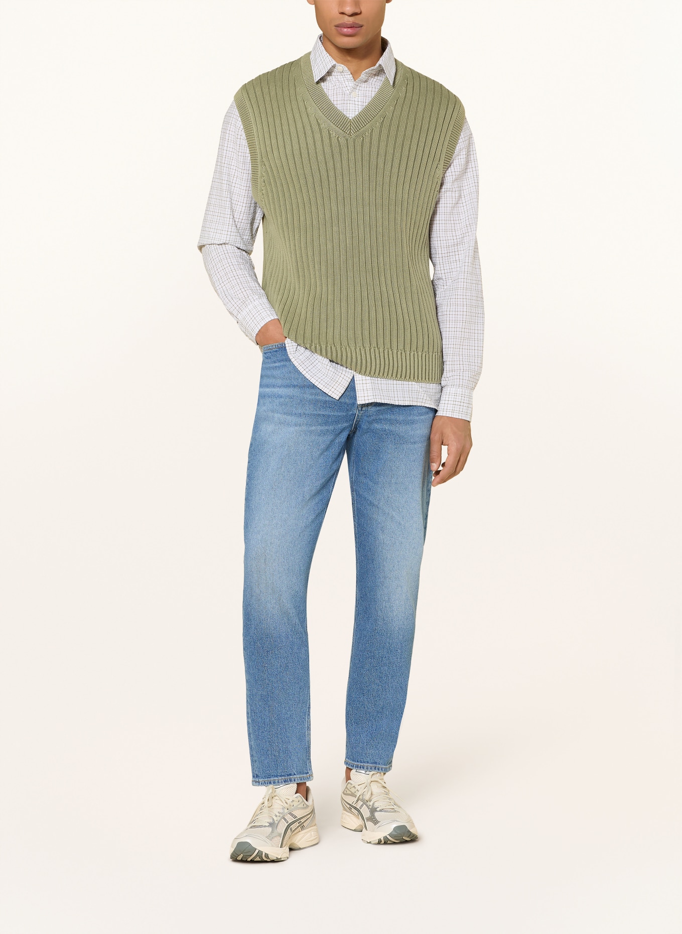 ARMEDANGELS MAAKX Tapered Fit Jeans: 3517 orkla