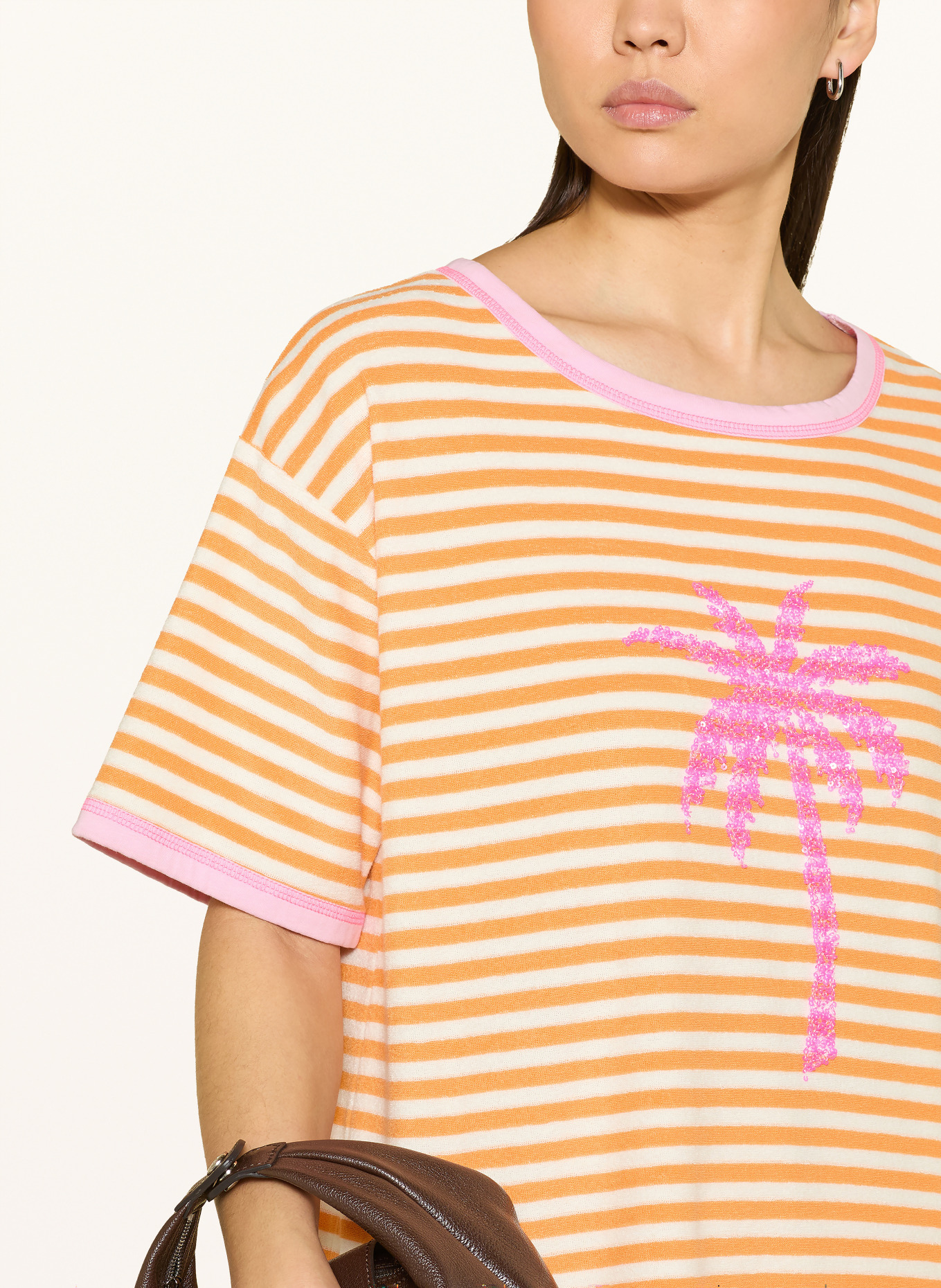 Grace T-shirt en tissu éponge avec paillettes: ORANGE FONCÉ / ROSE FUCHSIA / ORANGE CLAIR