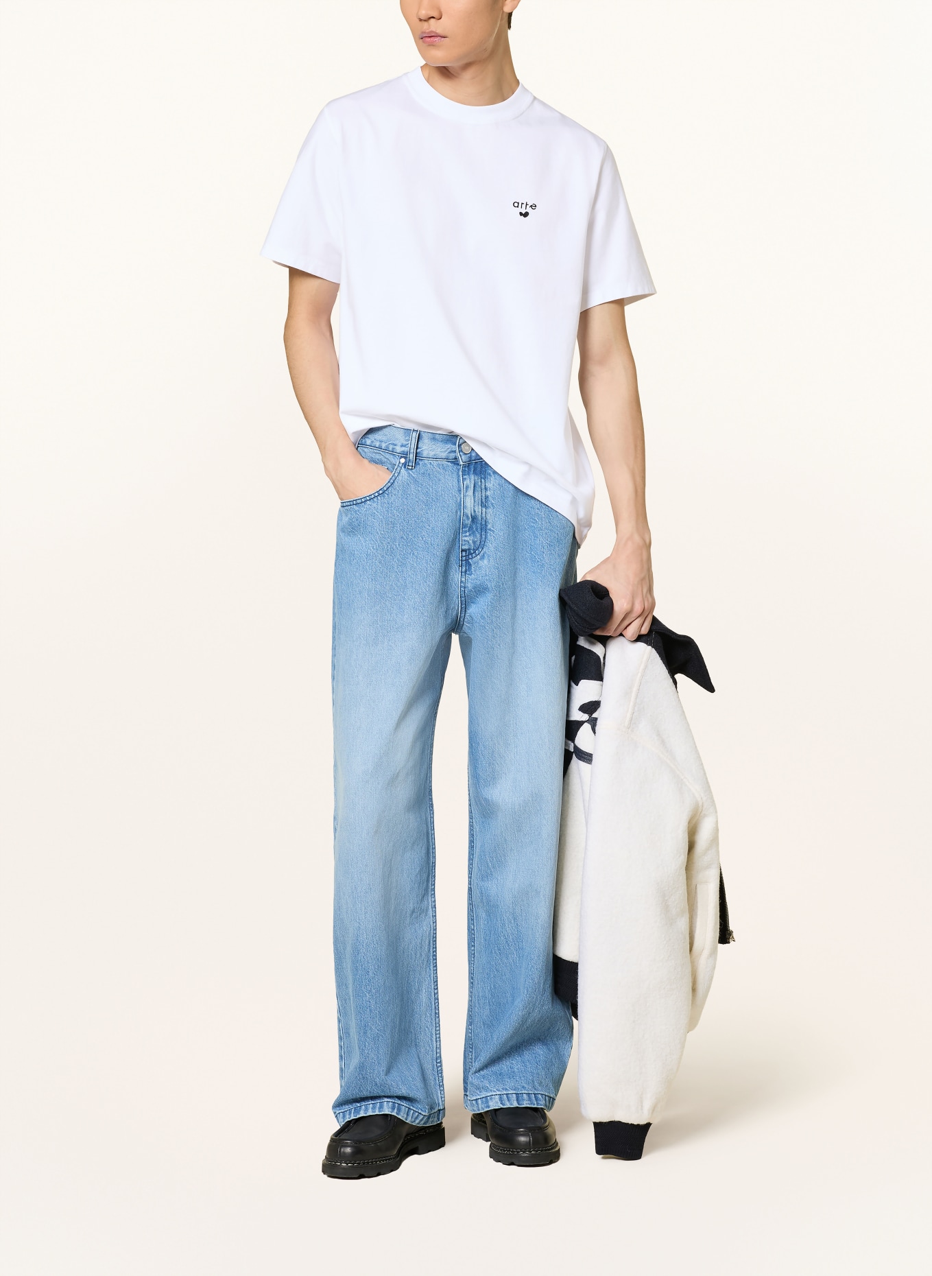 Arte Antwerp T-shirt: WHITE / BLACK