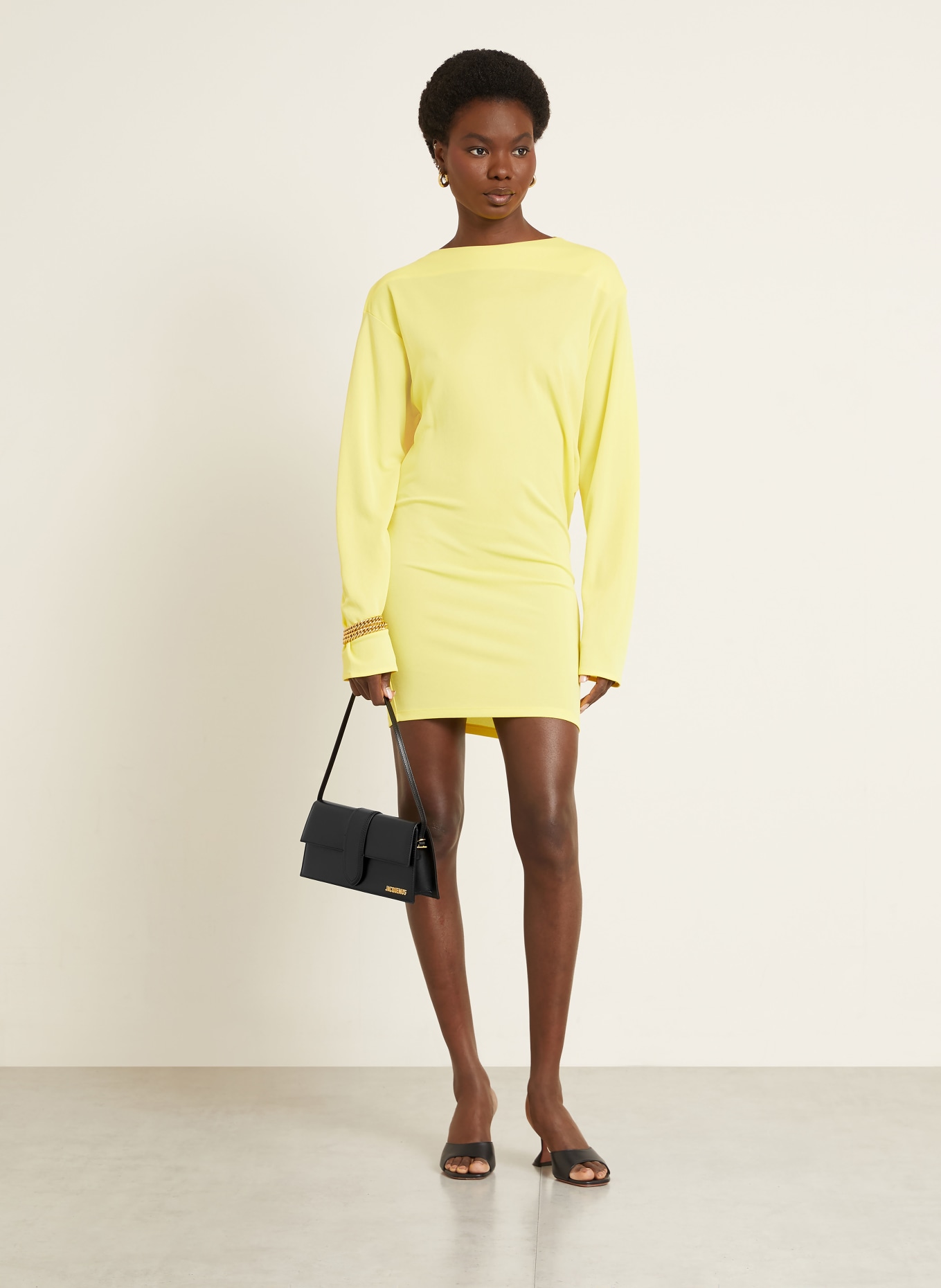 JACQUEMUS LE BAMBINO LONG shoulder bag: BLACK / GOLD