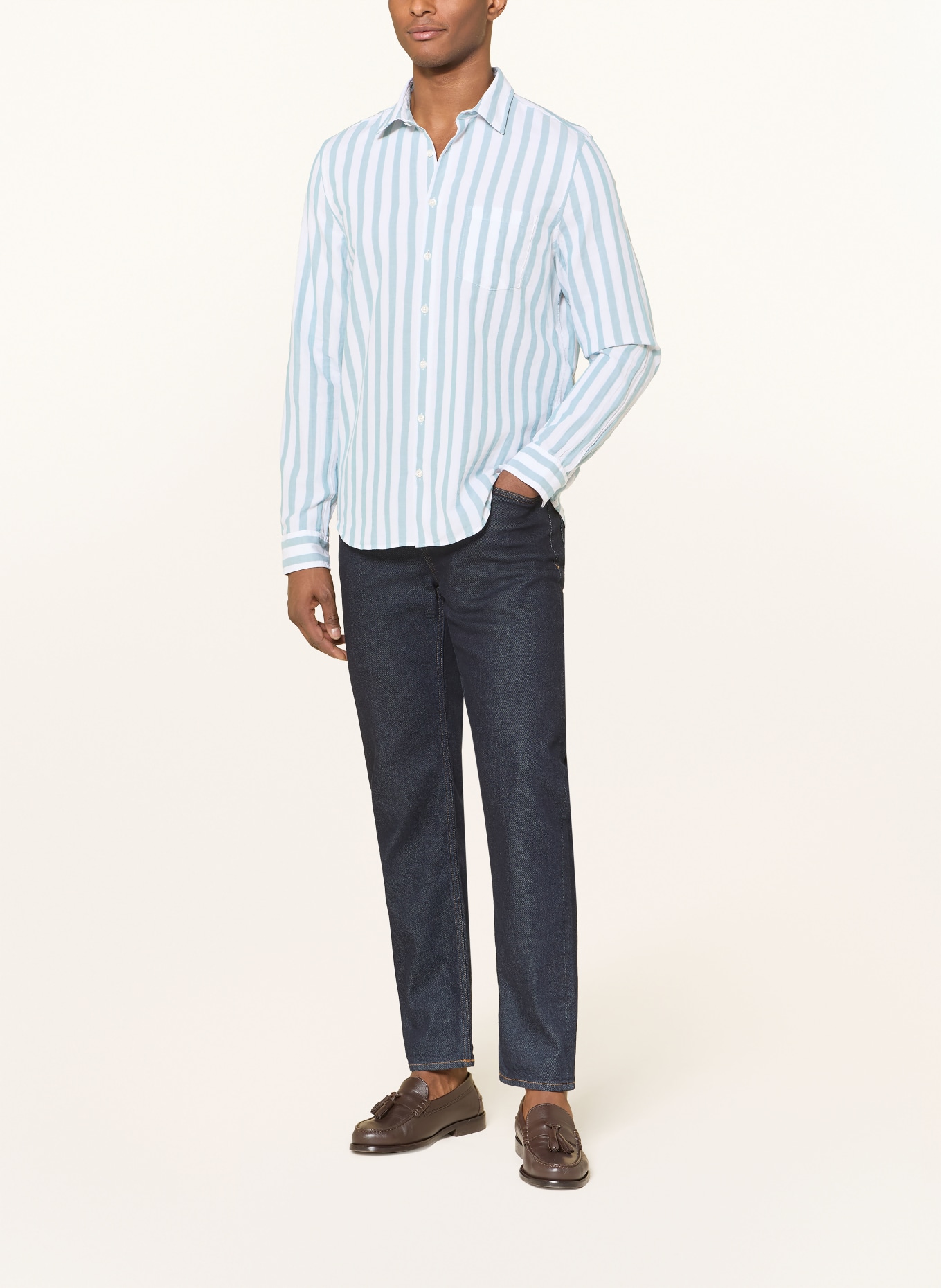 MAERZ MUENCHEN Comfort Fit Shirt: TURQUOISE / WHITE