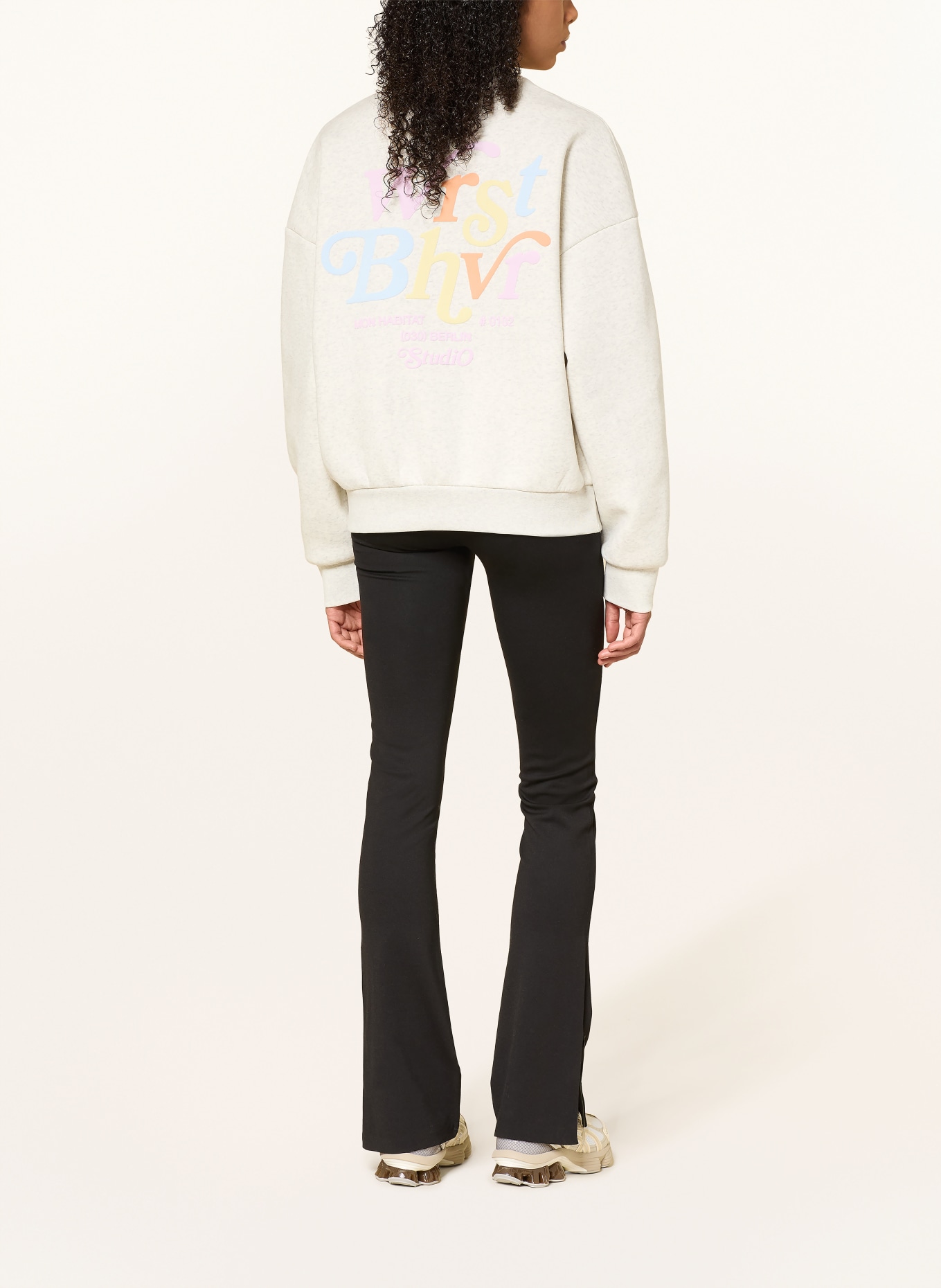 WRSTBHVR Oversized-Sweatshirt REED: HELLGRAU / ROSA / ORANGE