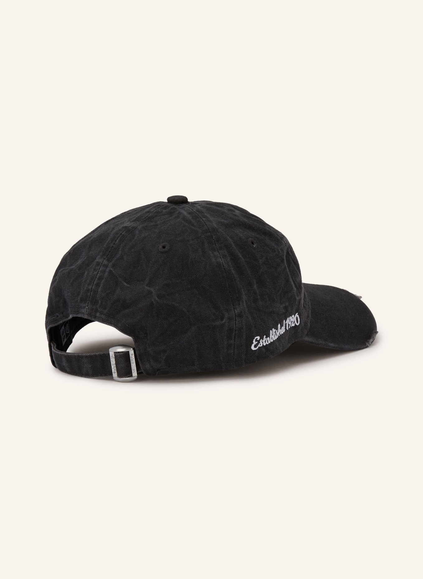 NEW ERA Cap PIGMENT WASH 9TWENTY®: BLACK / WHITE