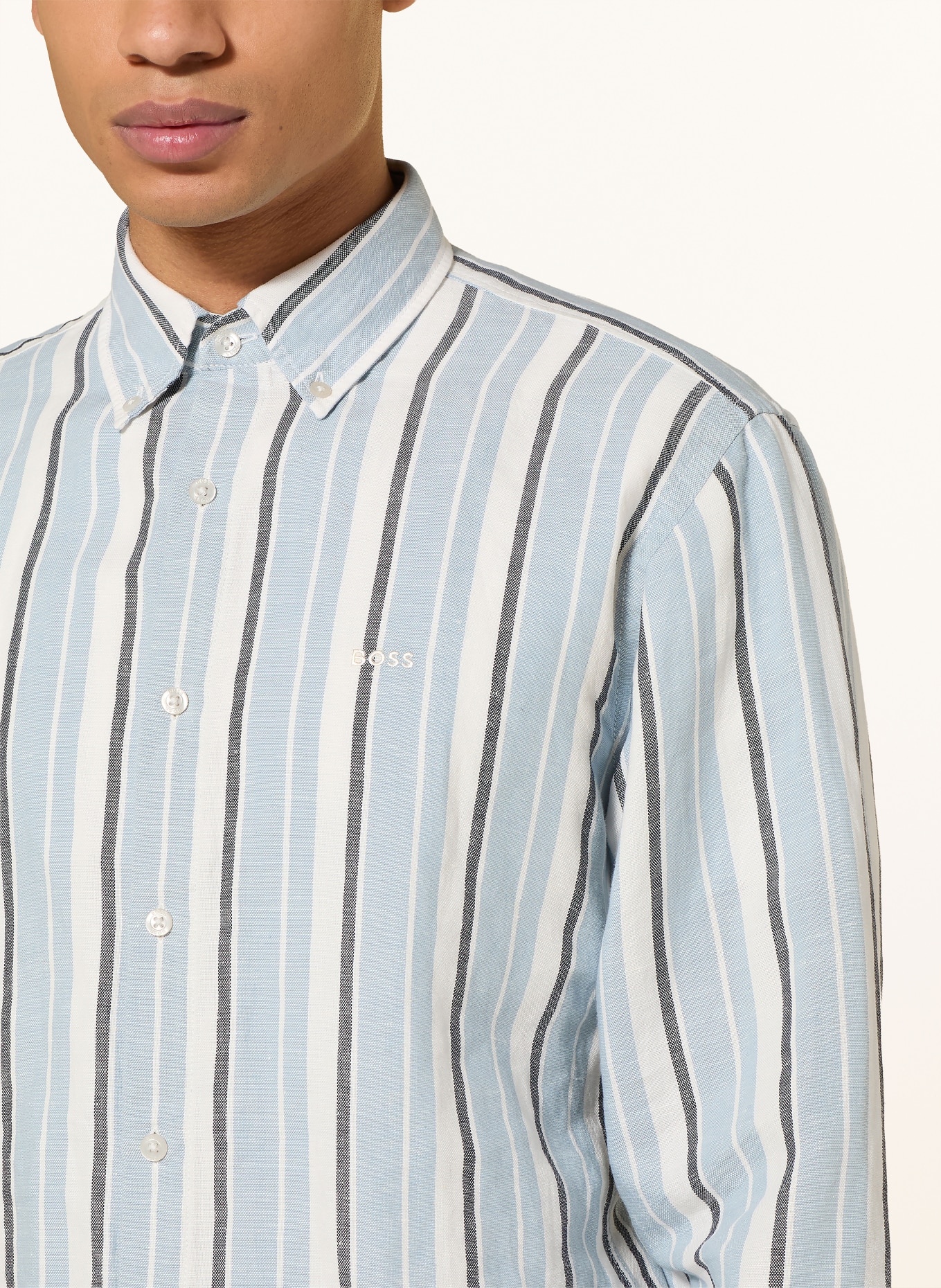 BOSS Hemd RICOPLUS Regular Fit: WEISS / HELLBLAU / SCHWARZ